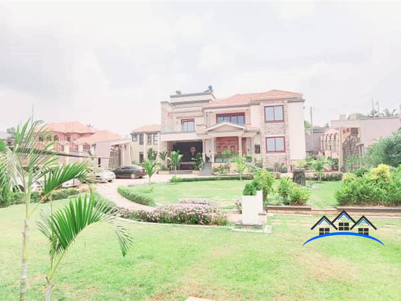 Mansion for sale in Naalya Wakiso