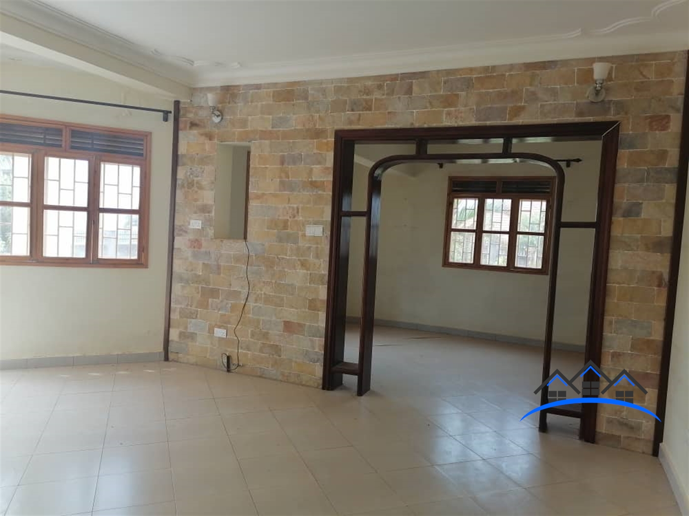 Storeyed house for sale in Namavundu Wakiso