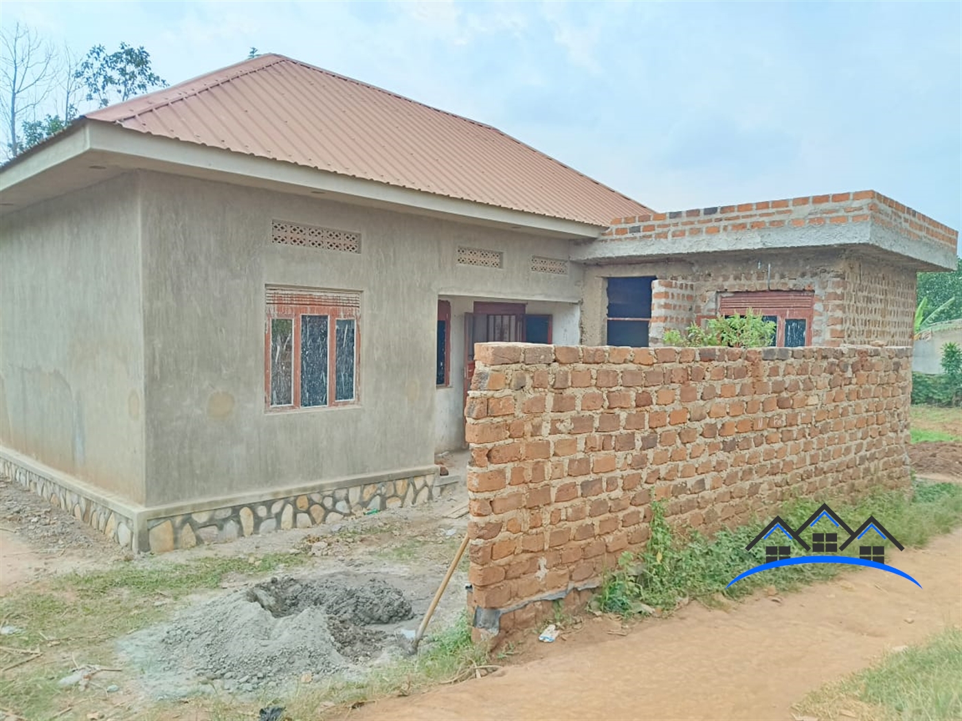 Bungalow for sale in Kigobya Mukono