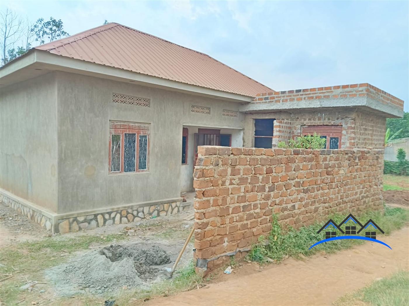 Bungalow for sale in Kigobya Mukono