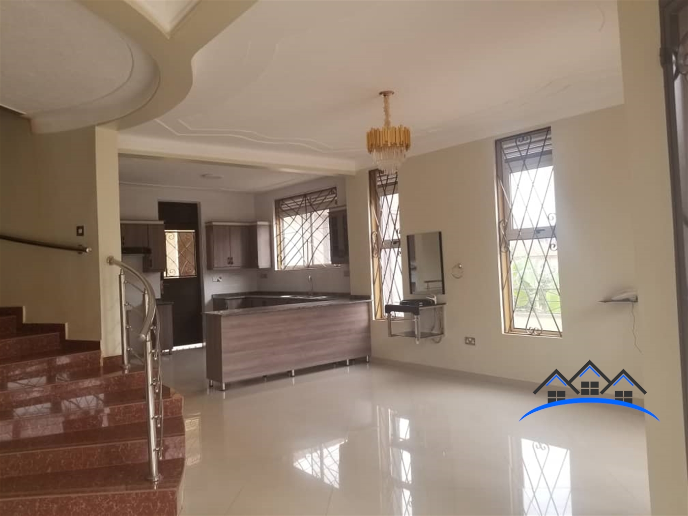 Mansion for sale in Bwebajja Wakiso