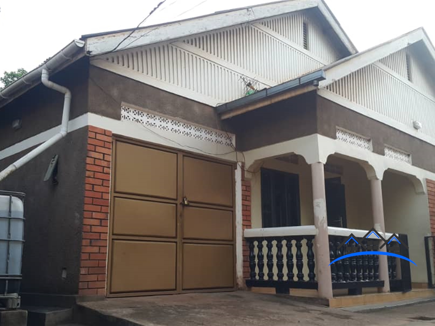 Bungalow for sale in Kazo Kiruhura