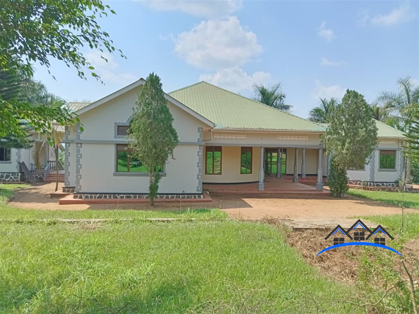 Mansion for sale in Nakifuma Mukono