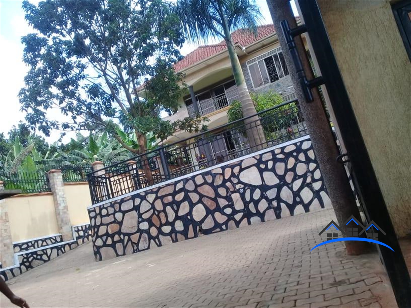 Villa for sale in Komamboga Kampala