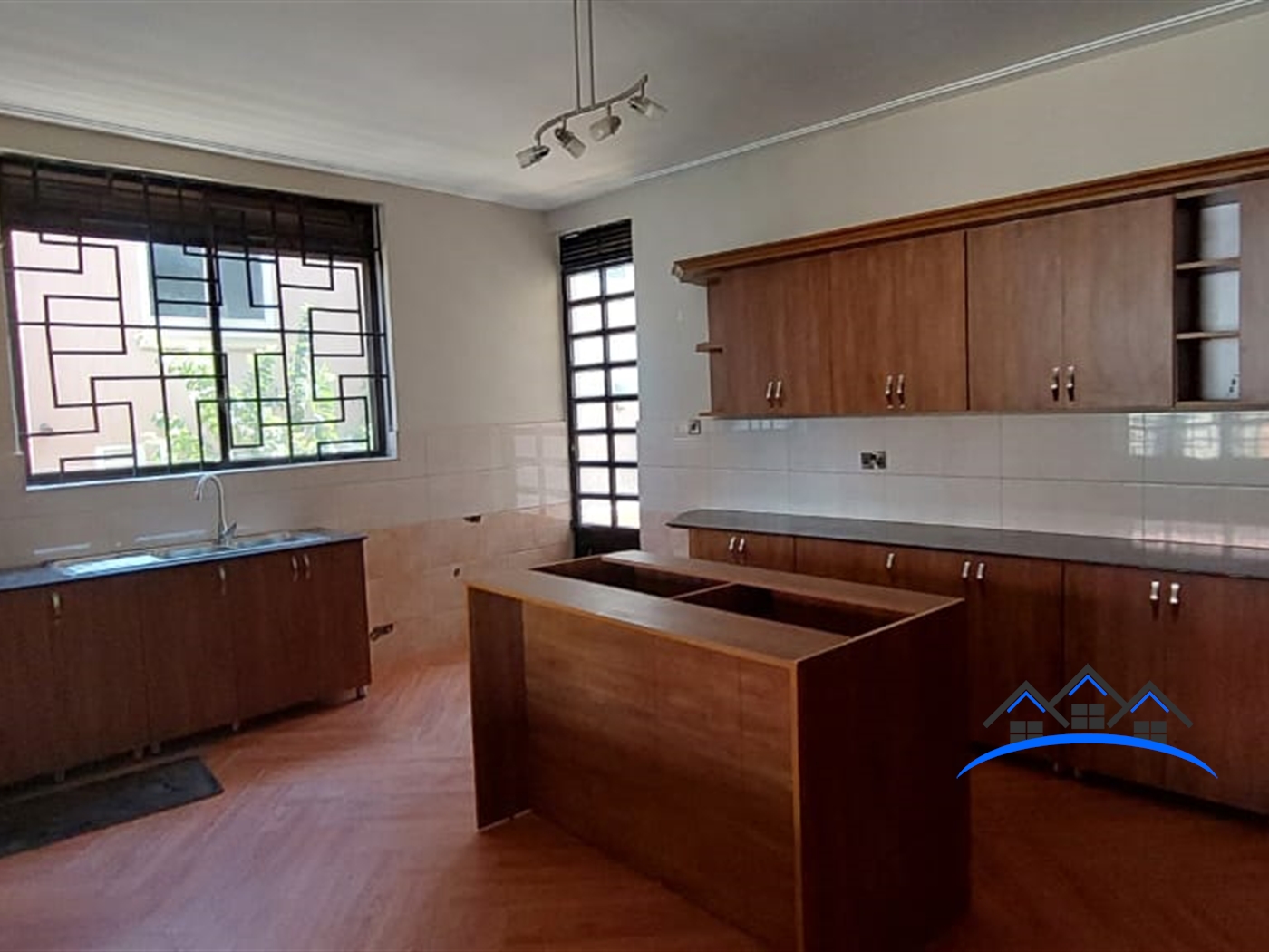 Mansion for sale in Mulawa Wakiso