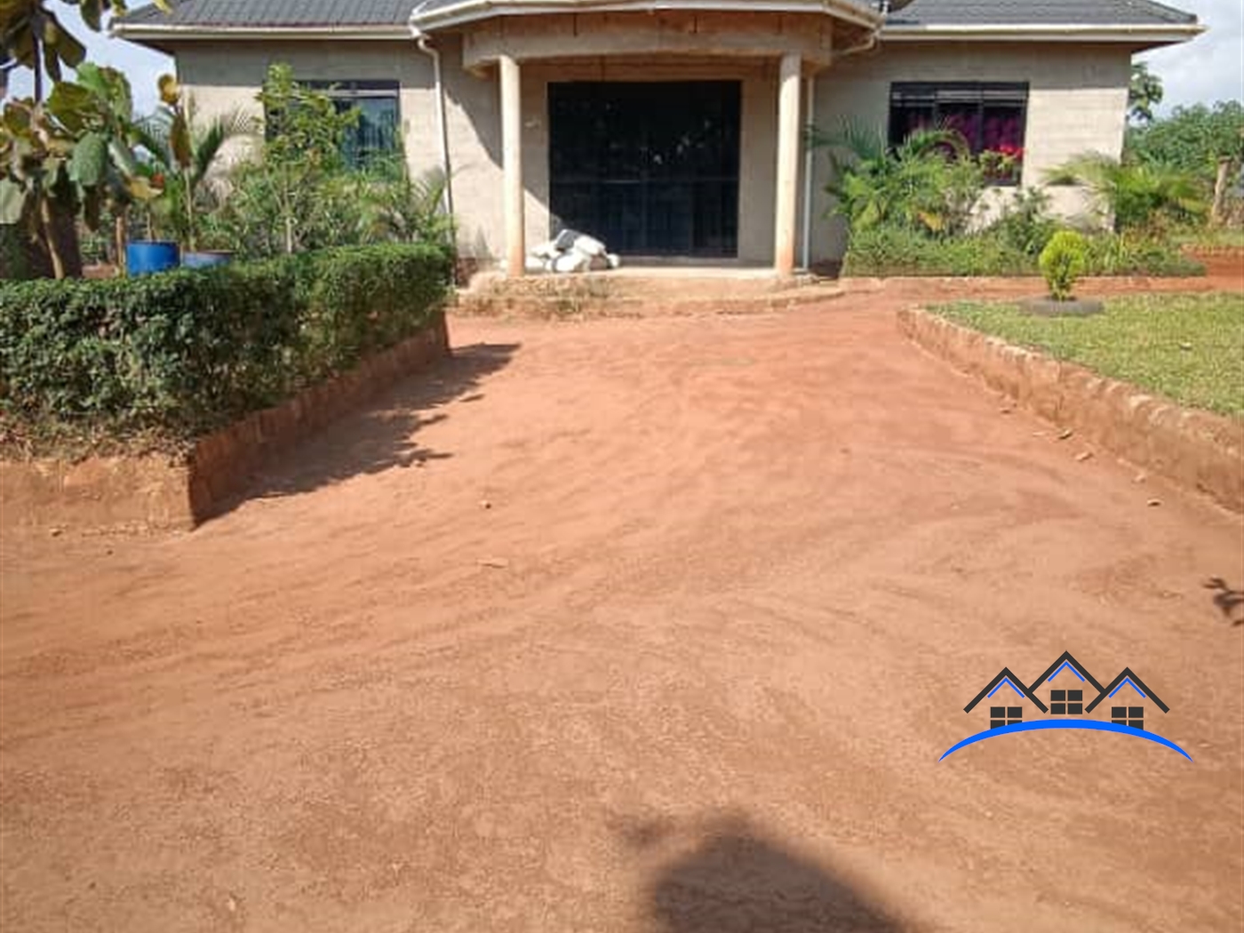Bungalow for sale in Bugema Mbaale