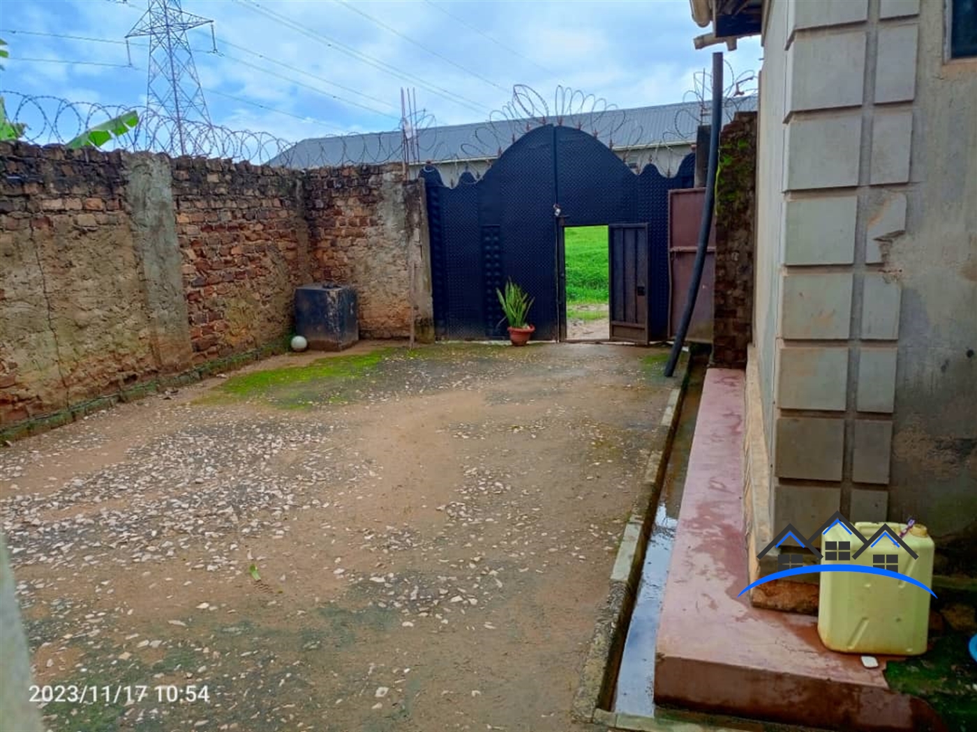 Bungalow for sale in Maganjo Wakiso