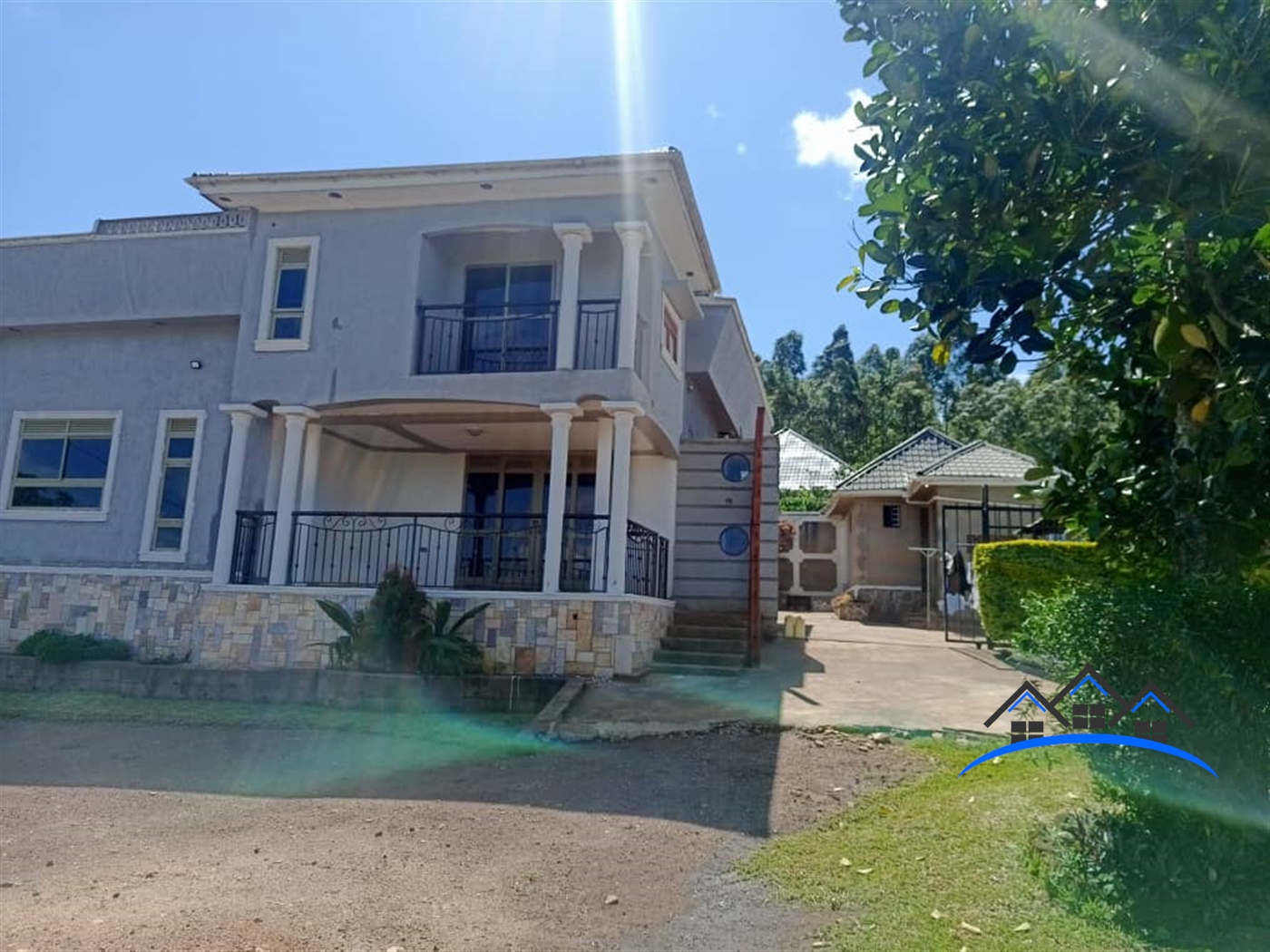 Storeyed house for sale in Kasanjje Wakiso