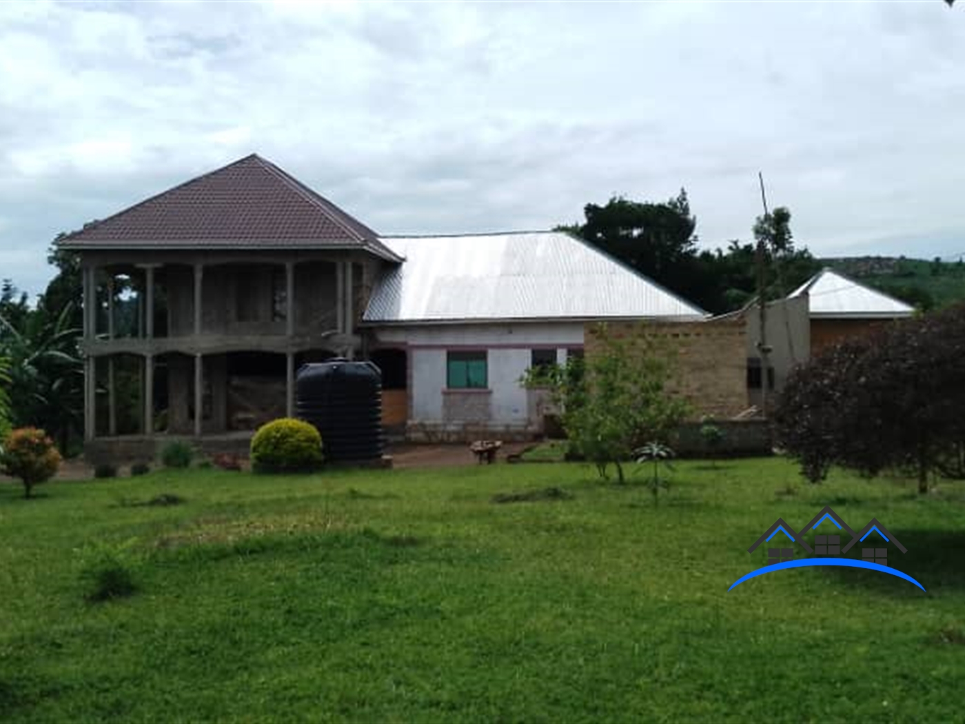Duplex for sale in Kakiri Wakiso