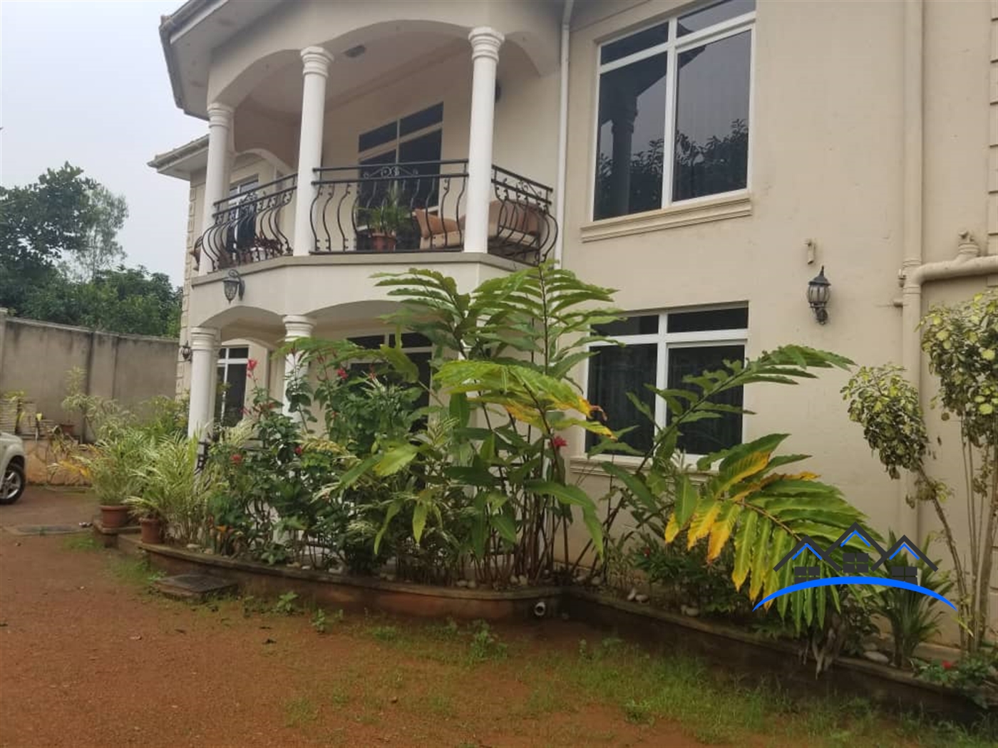 Duplex for rent in Mpala Wakiso