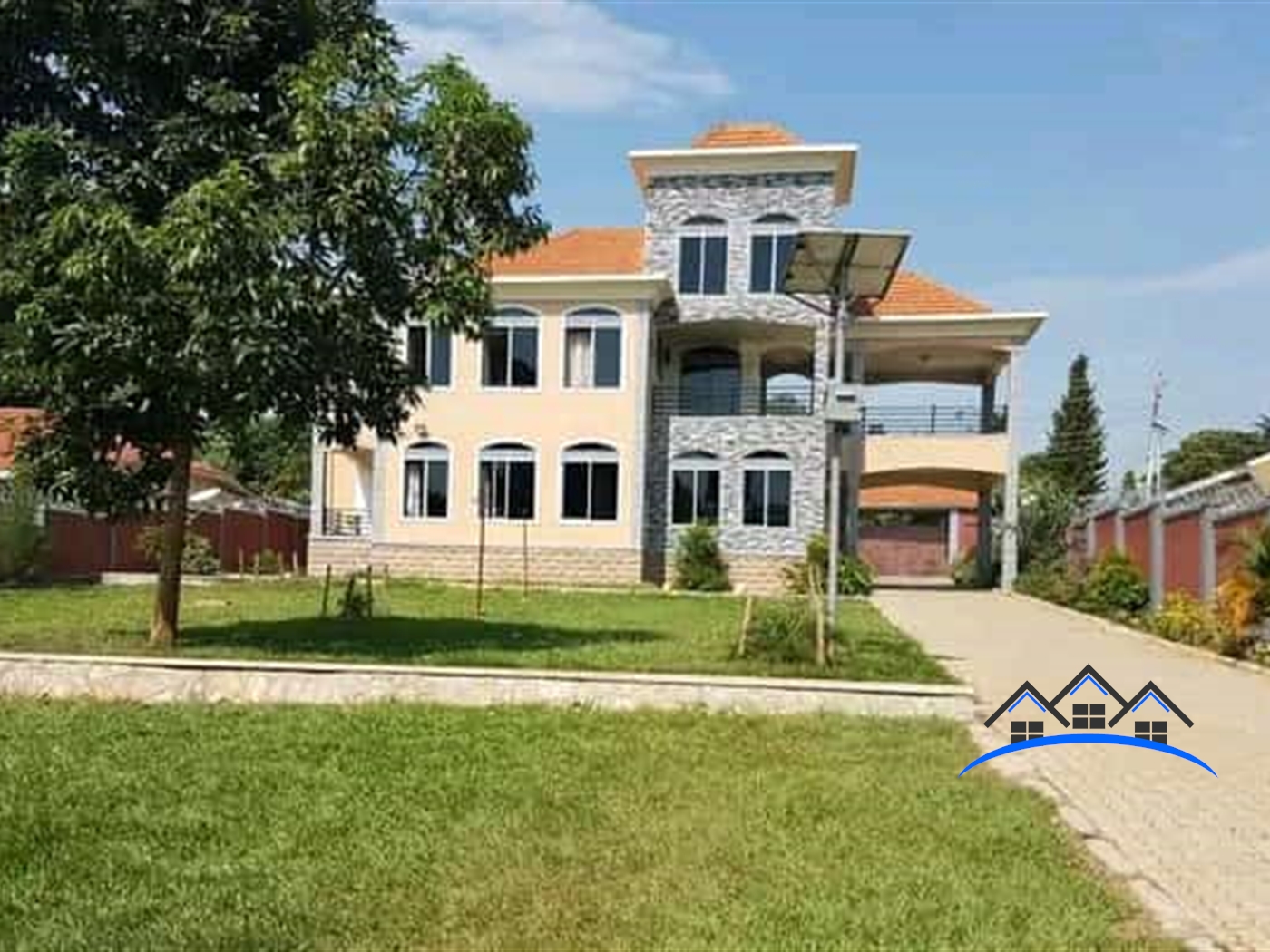Mansion for sale in Entebbe Wakiso