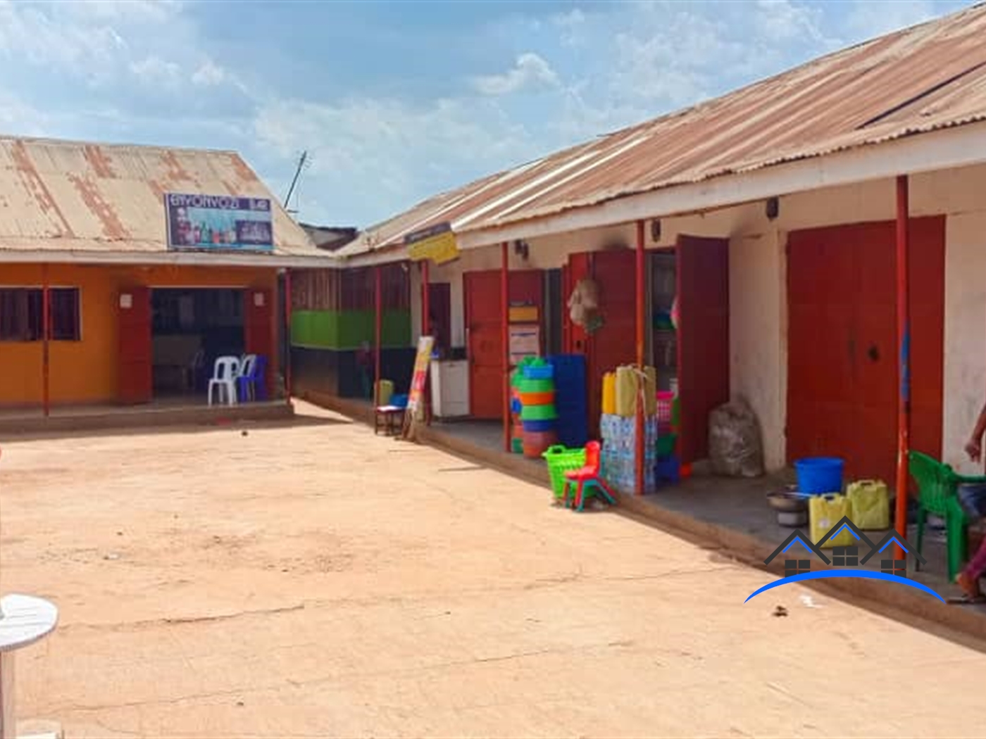 Shop for sale in Gayaza Wakiso