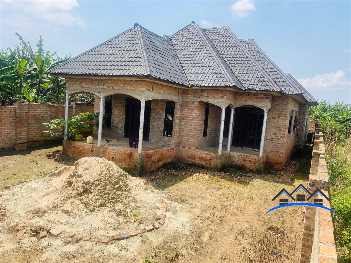 Shell House for sale in Ruharo Mbarara