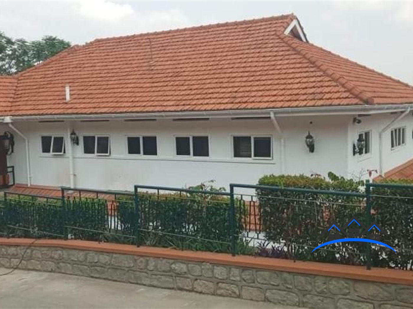 Storeyed house for sale in Kololo Kampala