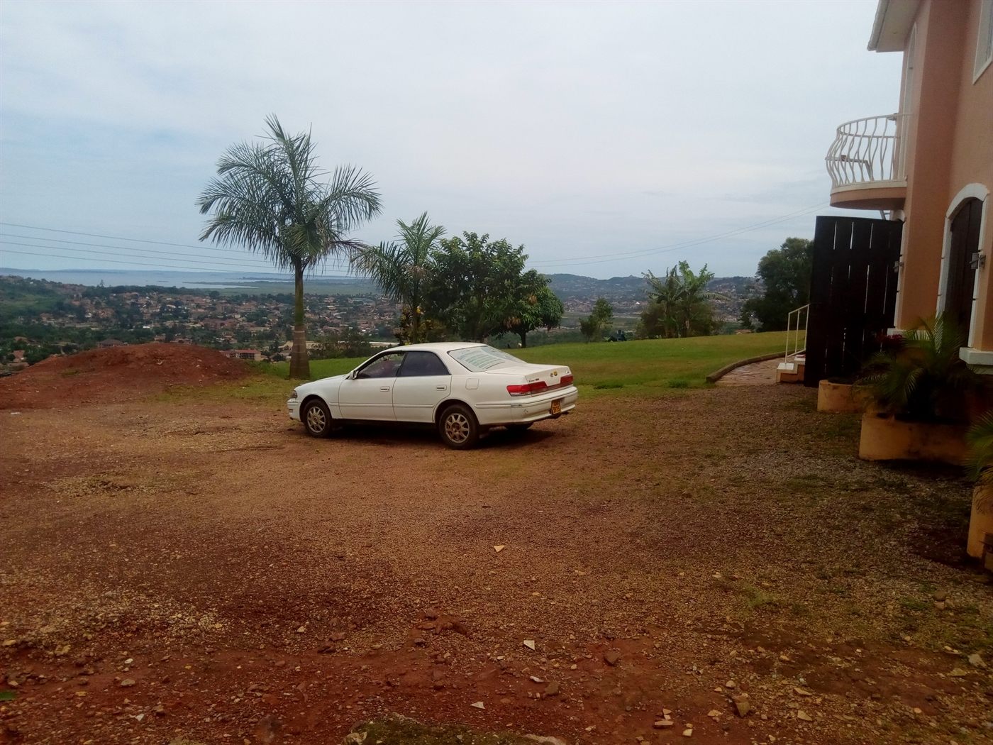 Maisonette for sale in Seguku Wakiso