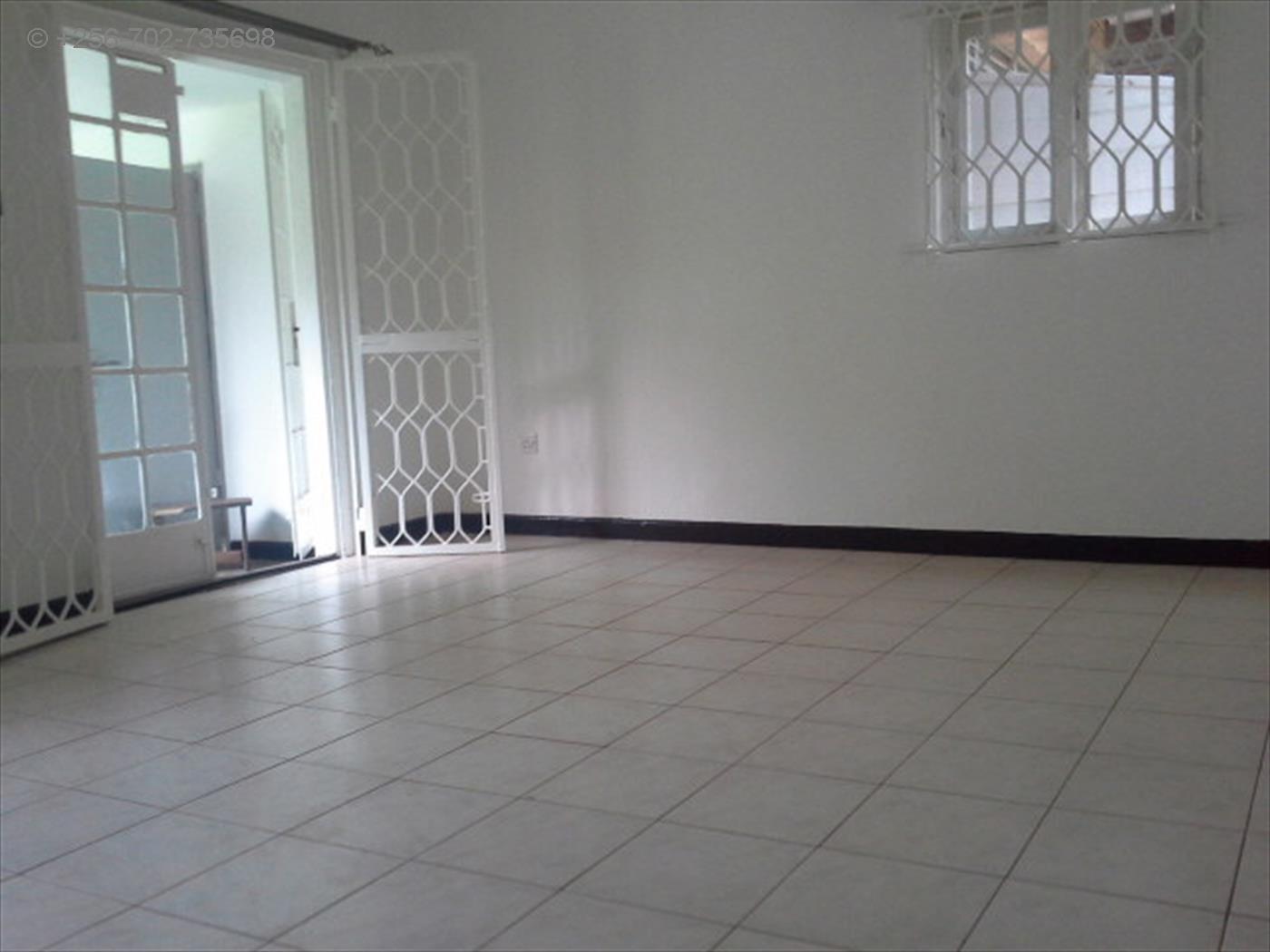 Bungalow for rent in Bugoloobi Kampala