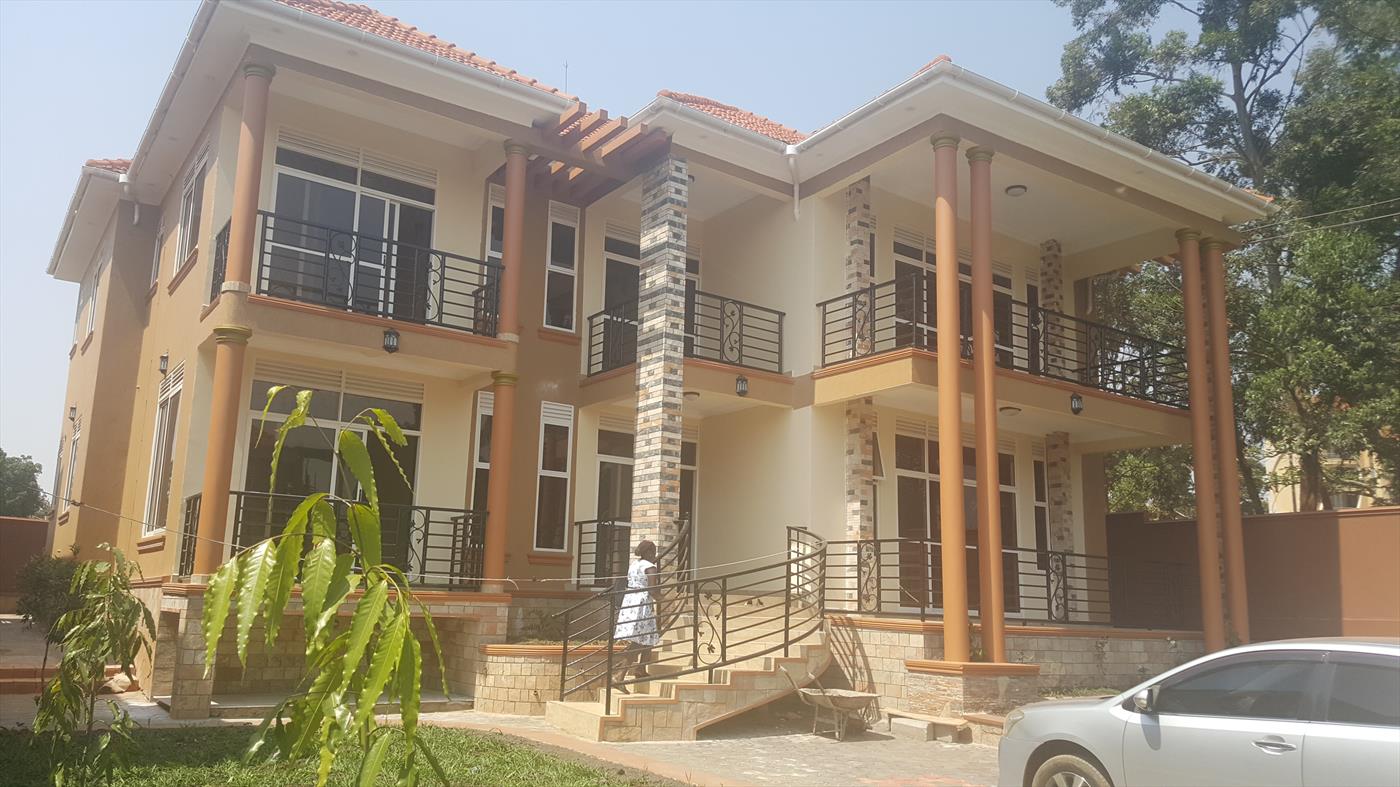 Maisonette for sale in Munyonyo Kampala