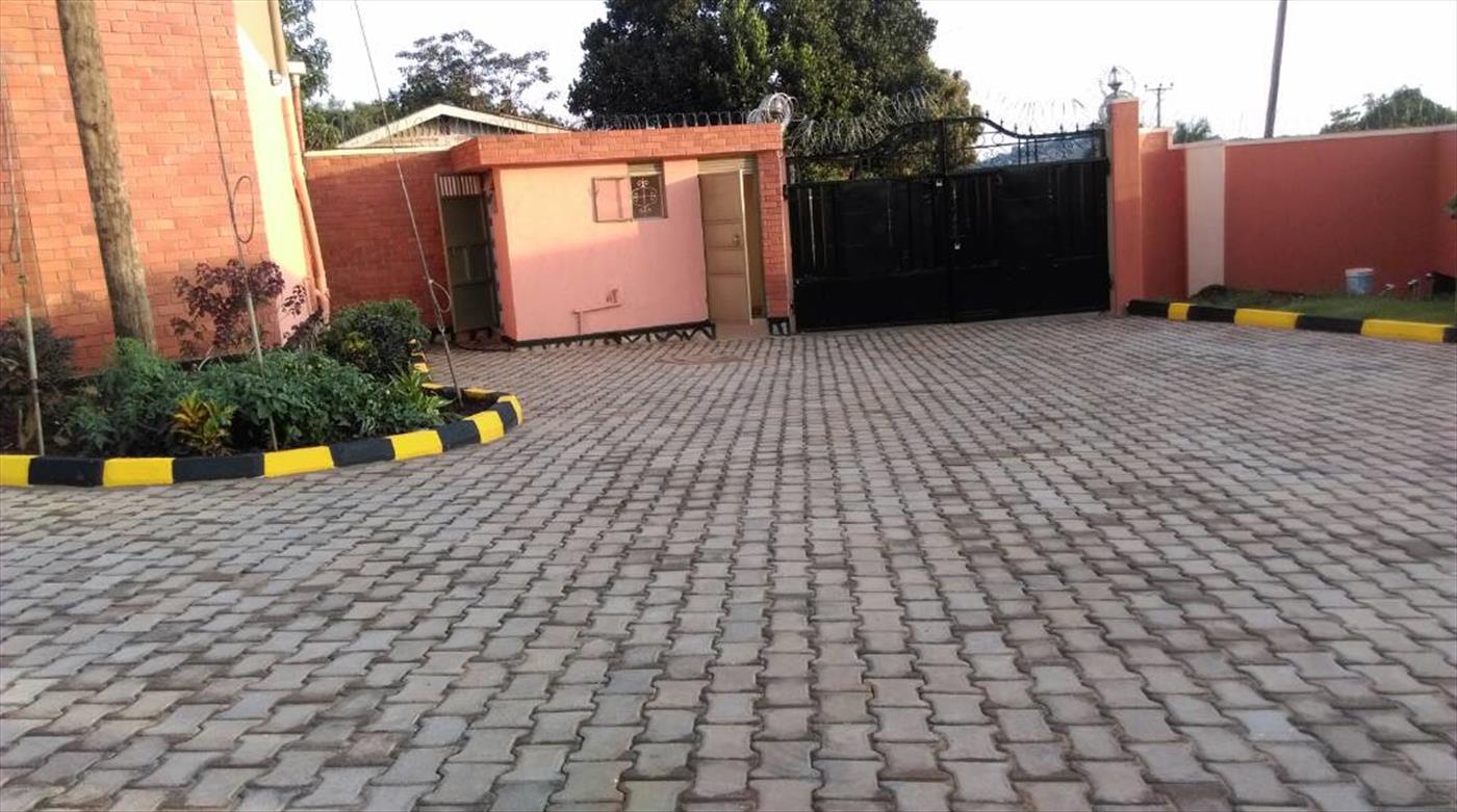 Bungalow for rent in Namasuba Kampala