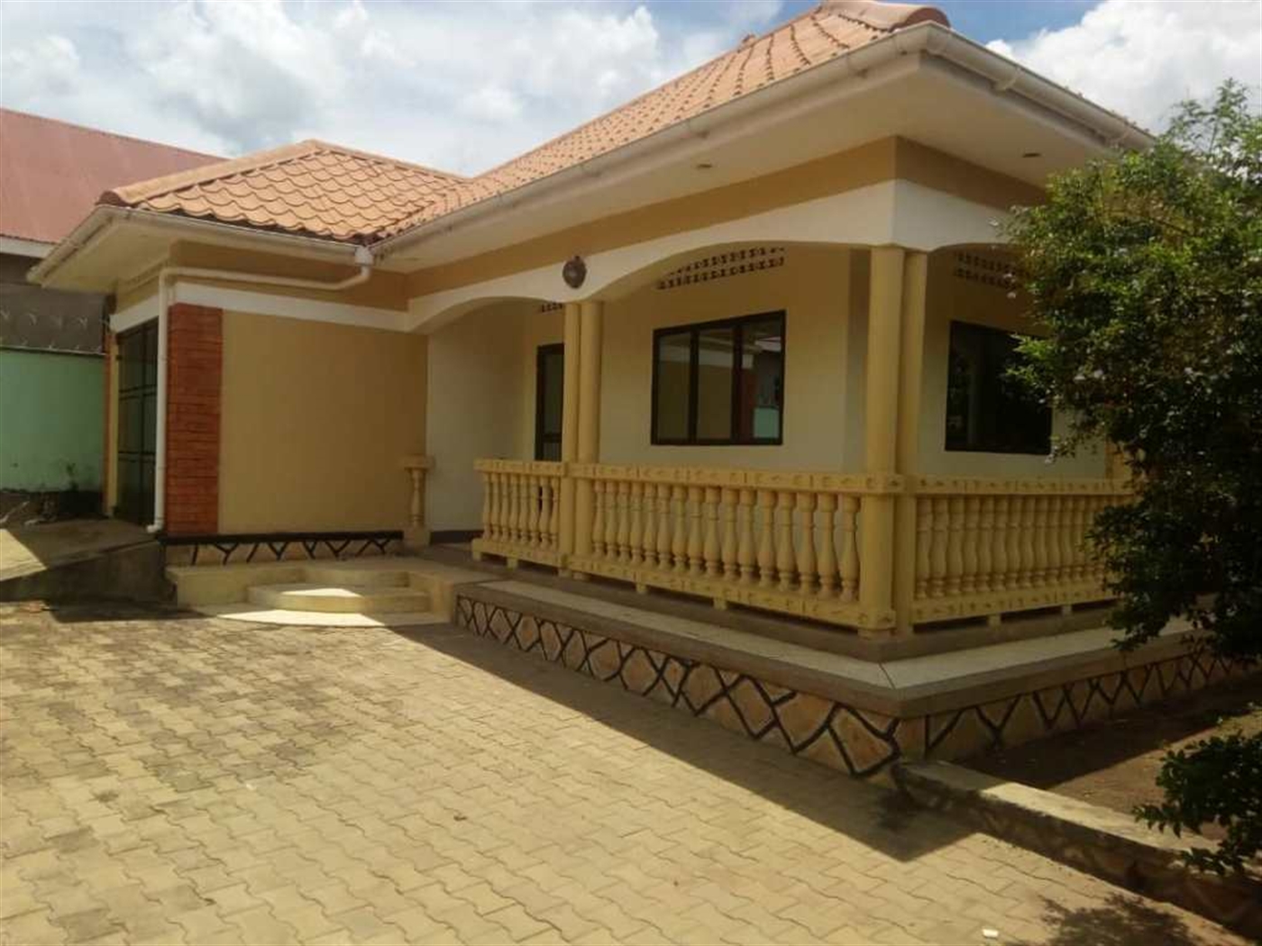 Bungalow for sale in Nasuuti Mukono