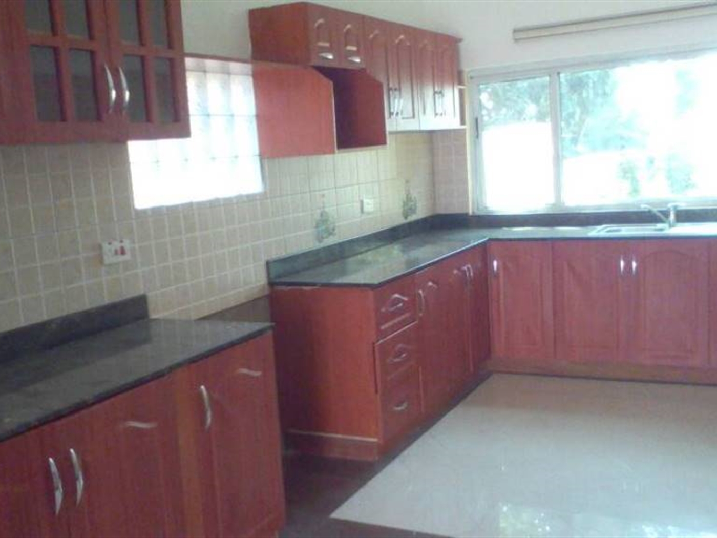 Bungalow for sale in Lubowa Wakiso