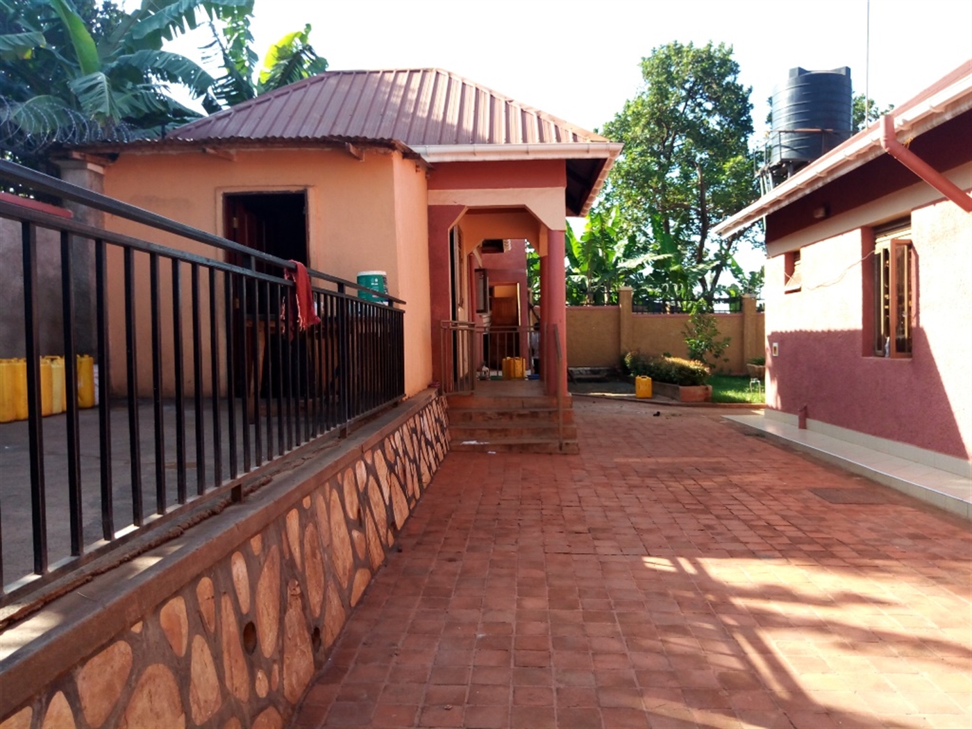 Bungalow for sale in Seguku Wakiso