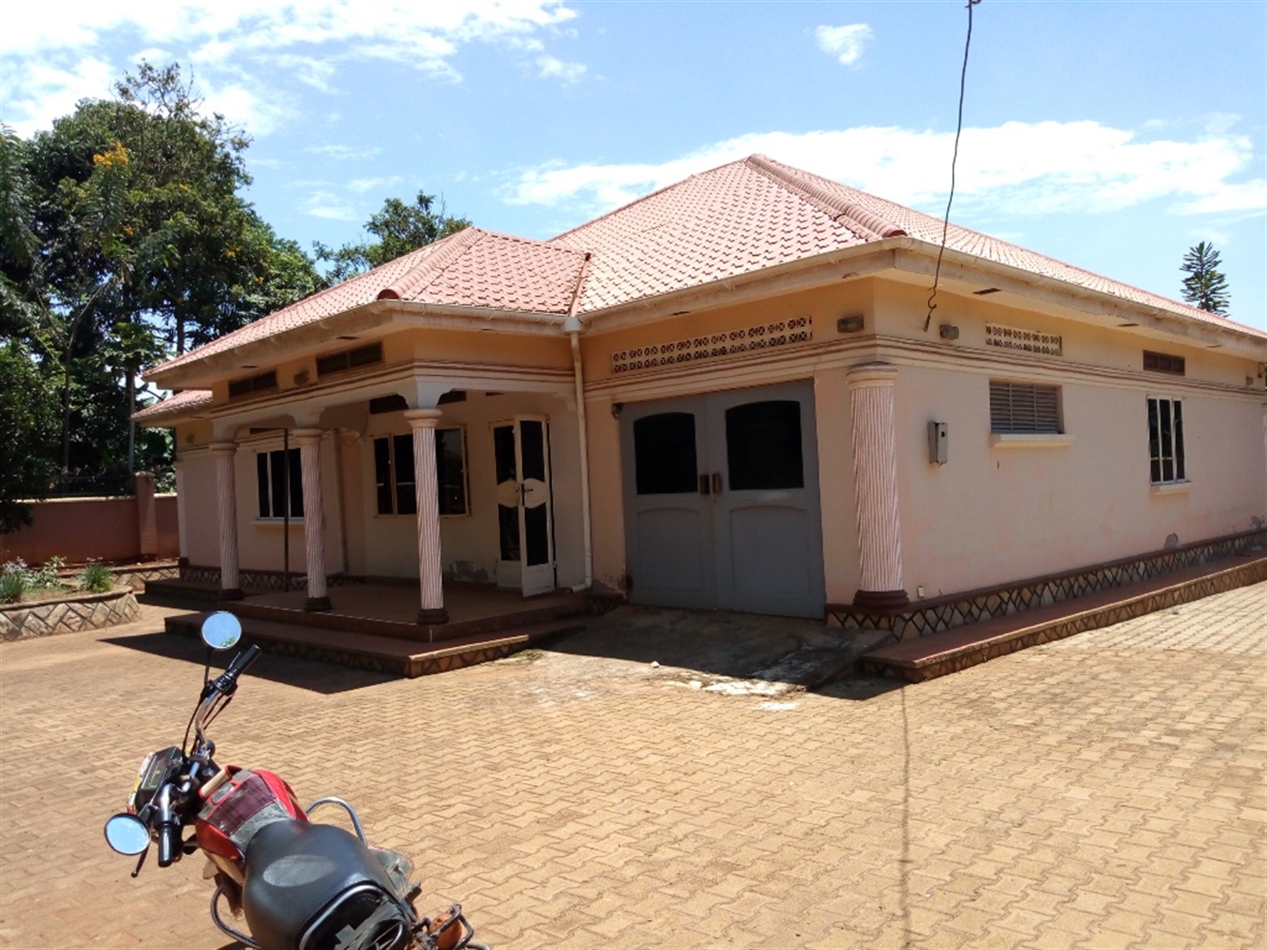 Bungalow for sale in Entebbe Wakiso