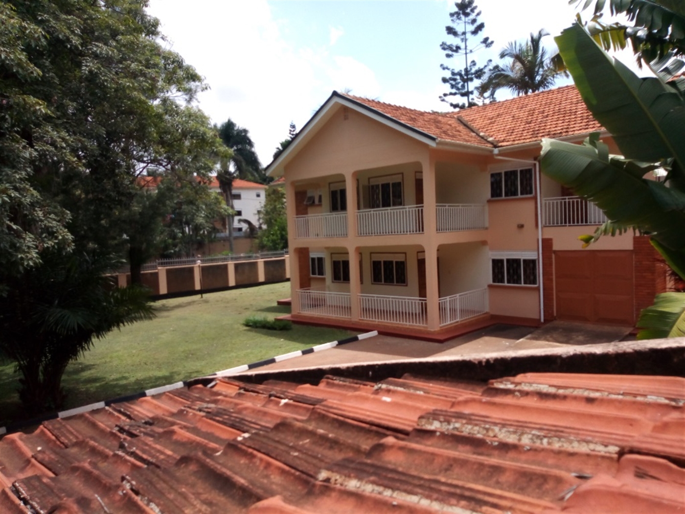 Mansion for rent in Naguru Kampala