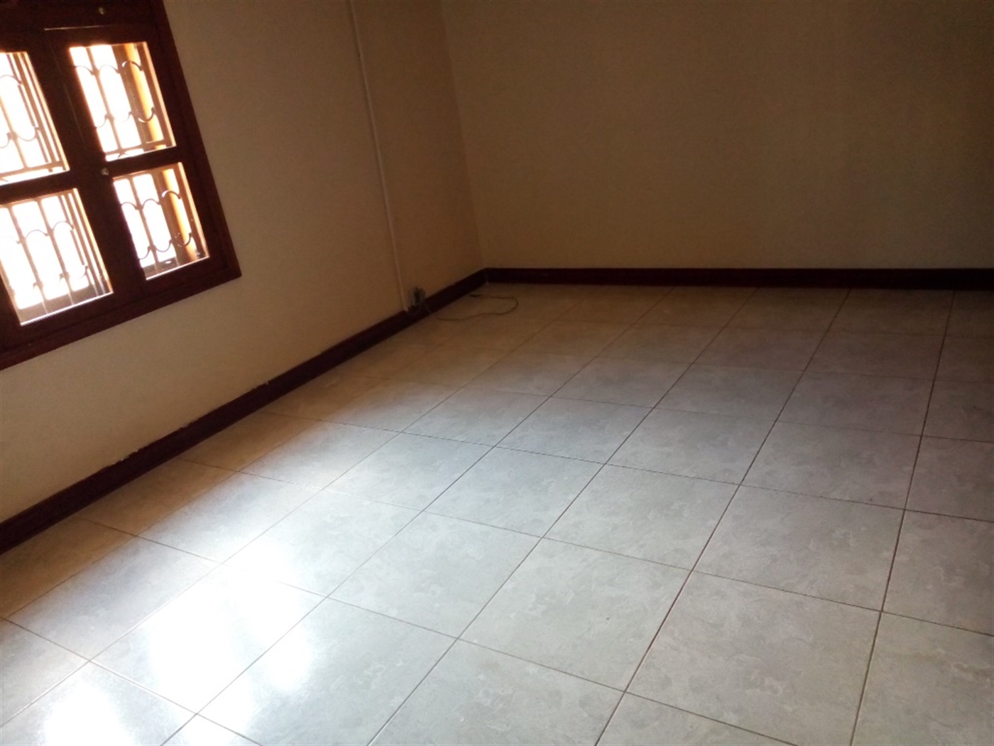 Bungalow for rent in Muyenga Kampala