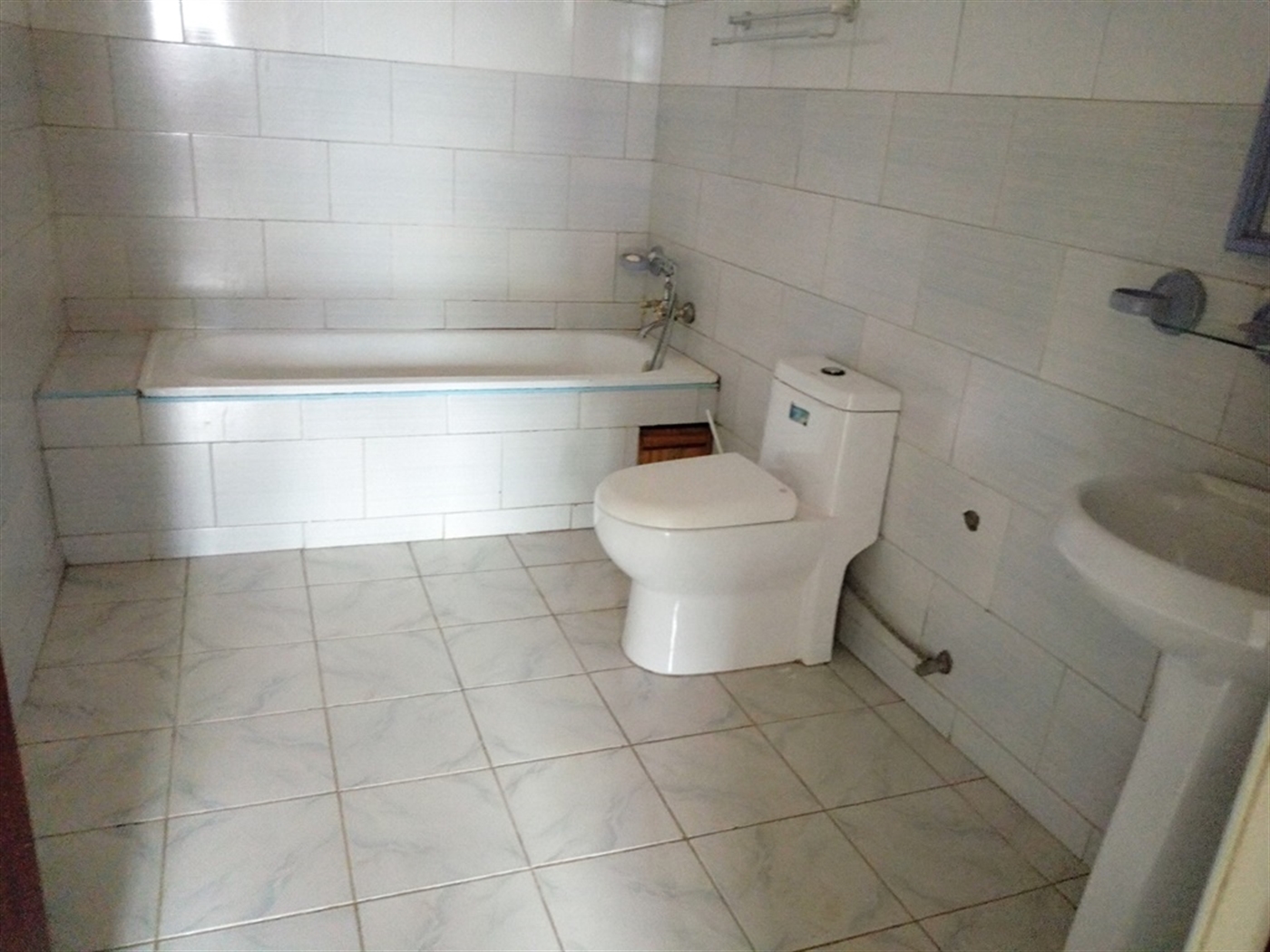 Apartment for rent in Naalya Kampala