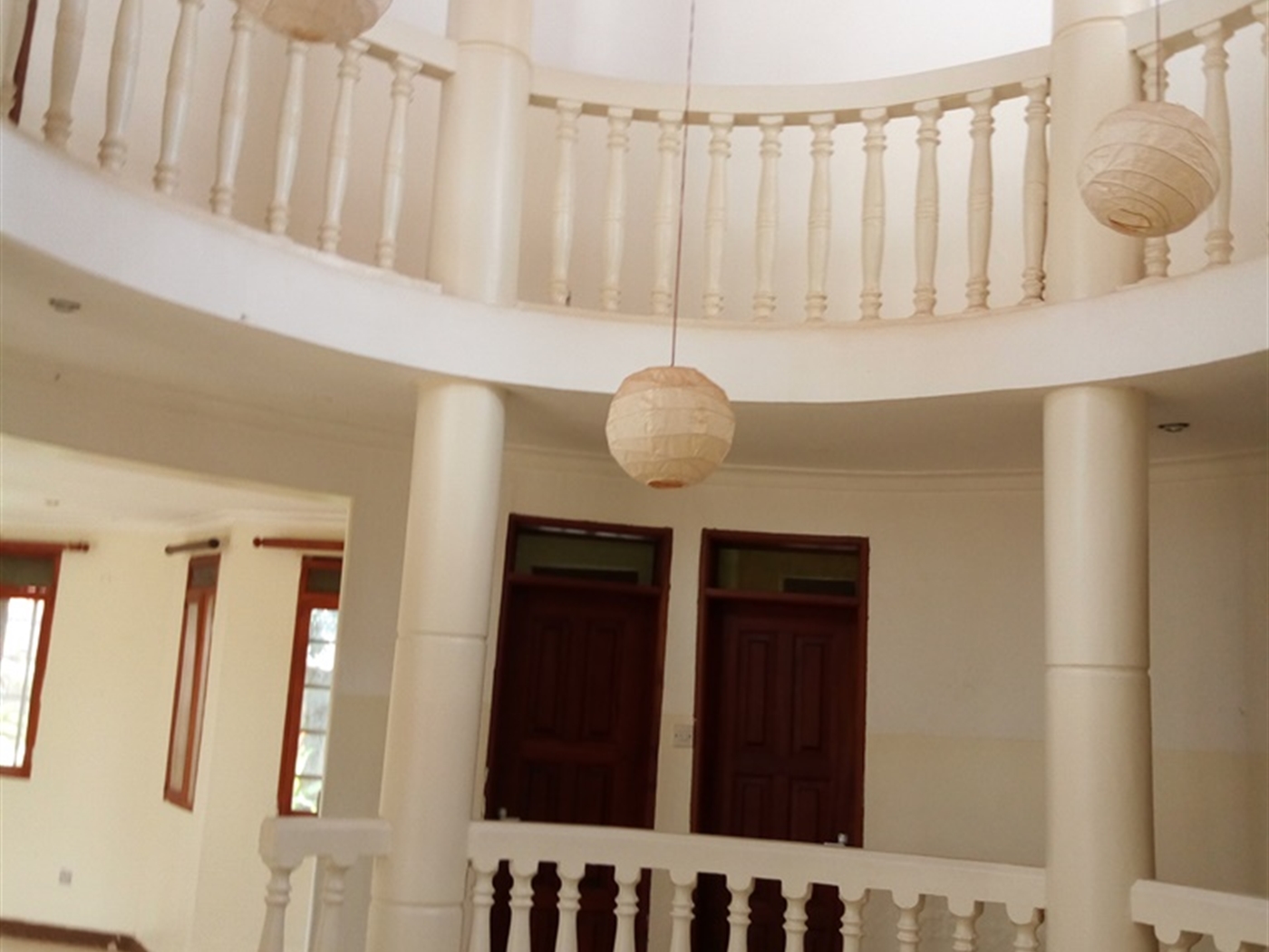 Mansion for rent in Munyonyo Kampala