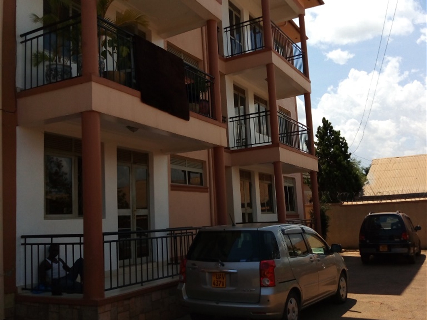 Apartment for rent in Kiwaatule Kampala