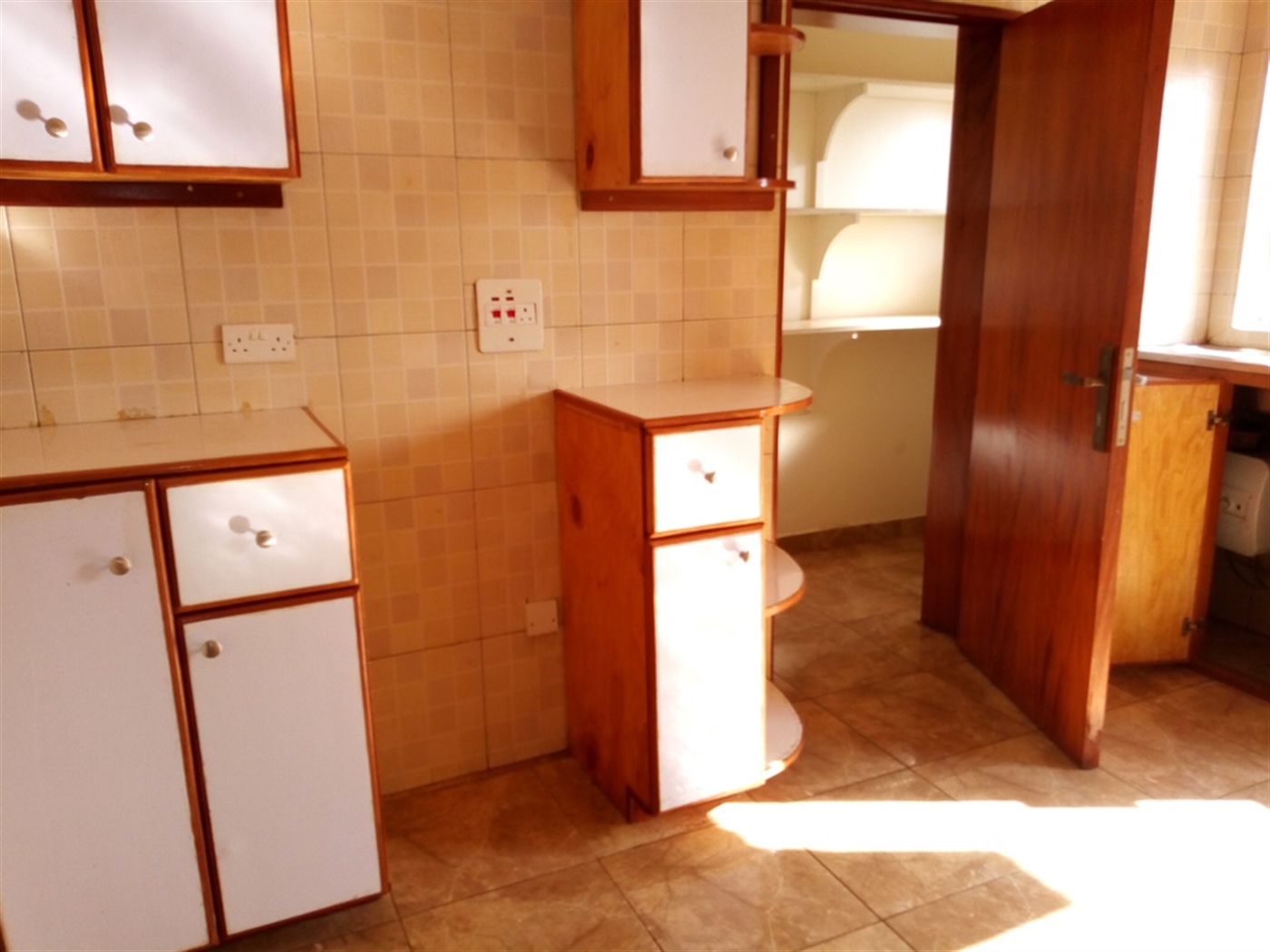 Apartment for rent in Kyambogo Kampala