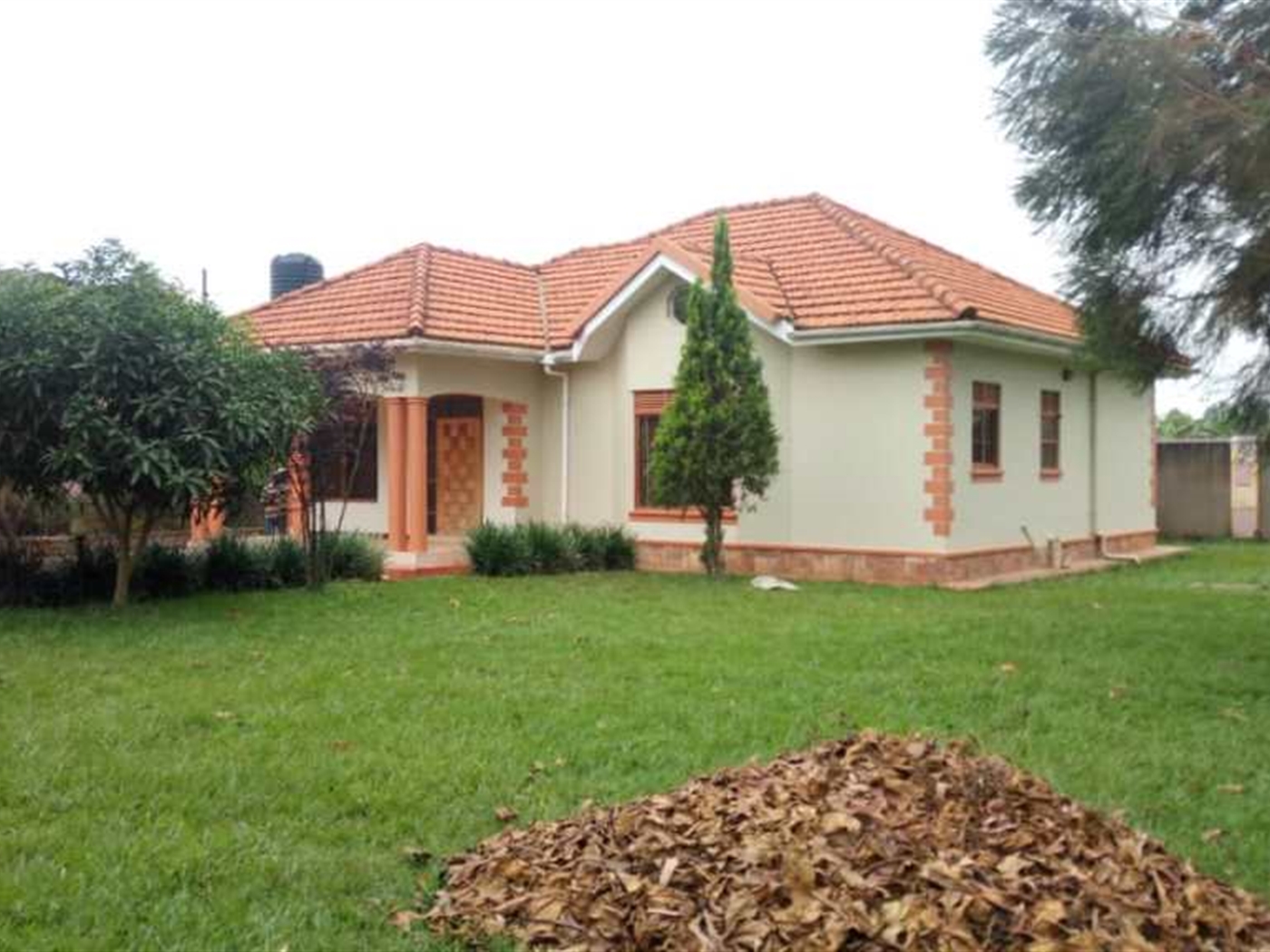 Bungalow for sale in Kira Wakiso