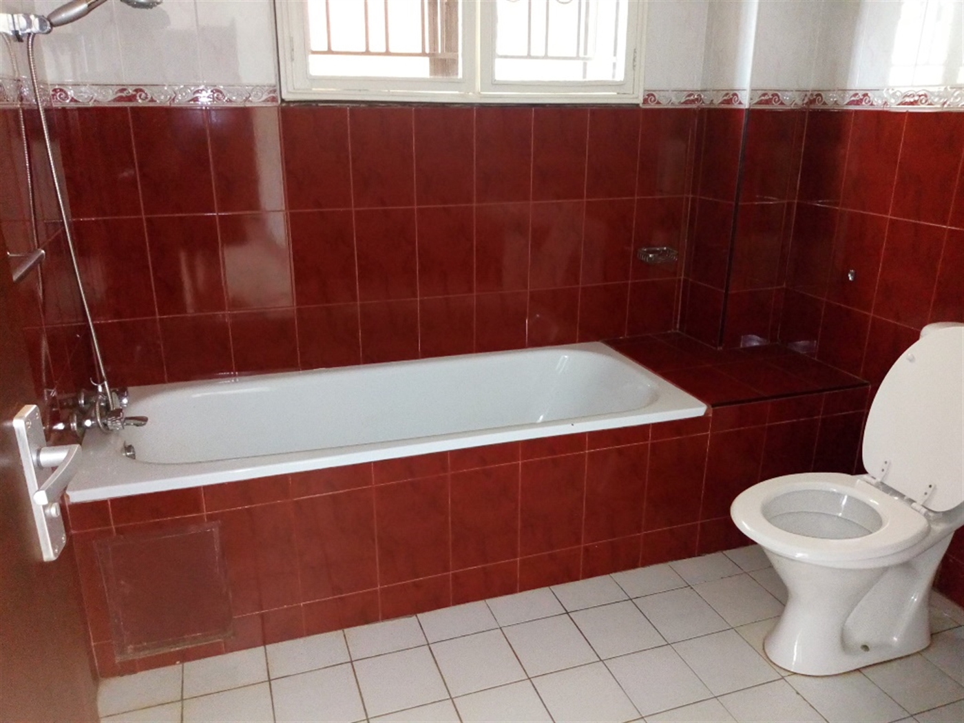 Duplex for rent in Kololo Kampala