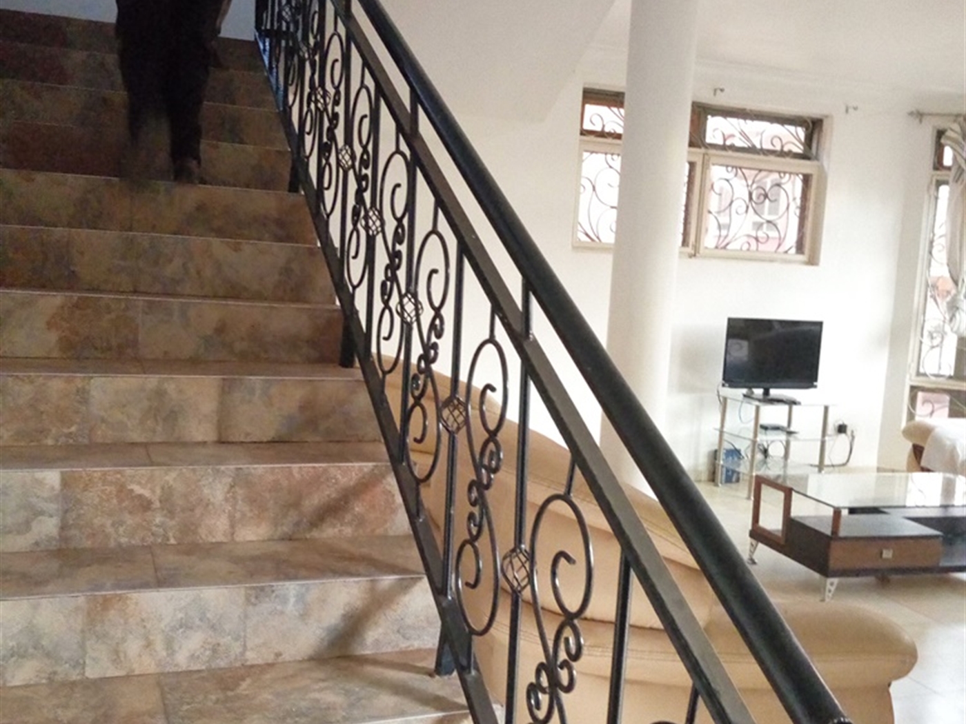 Town House for rent in Mbuya Kampala