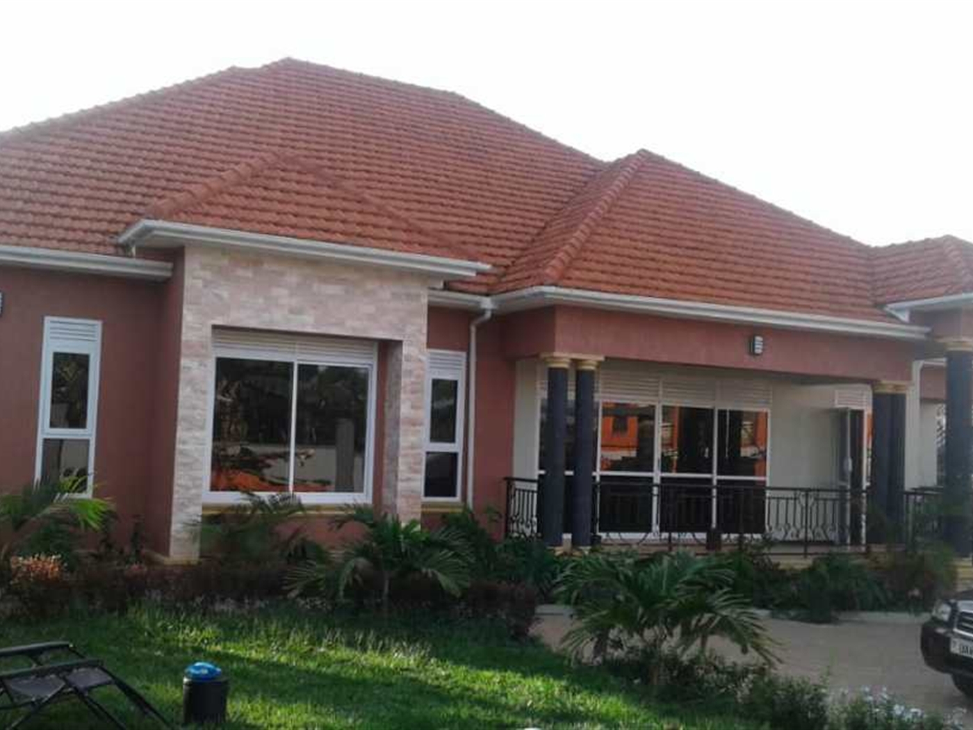 Bungalow for sale in Kitende Wakiso