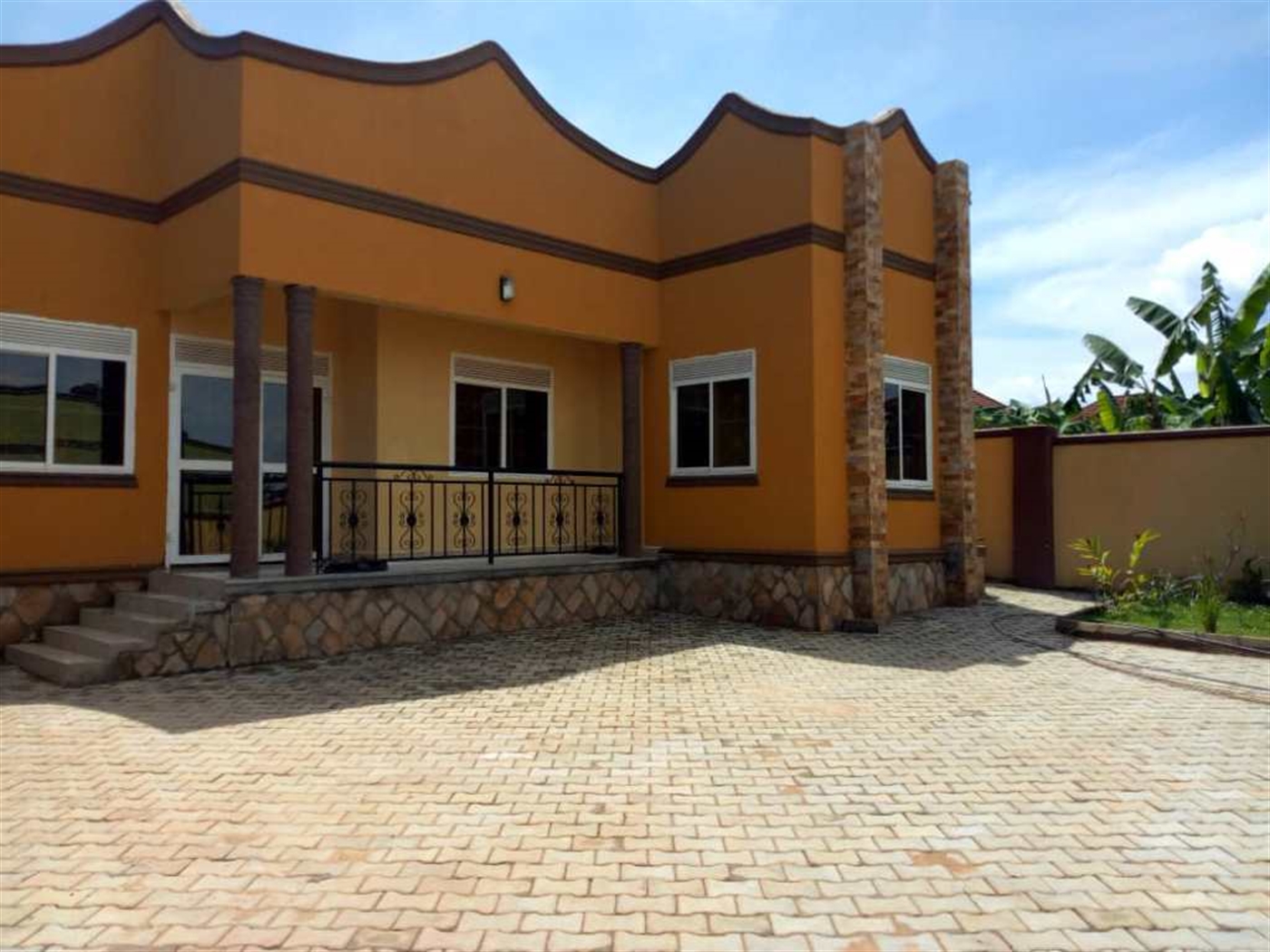 Bungalow for sale in Kira Wakiso