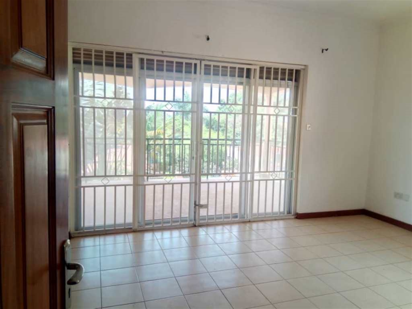 Maisonette for sale in Najjera Wakiso