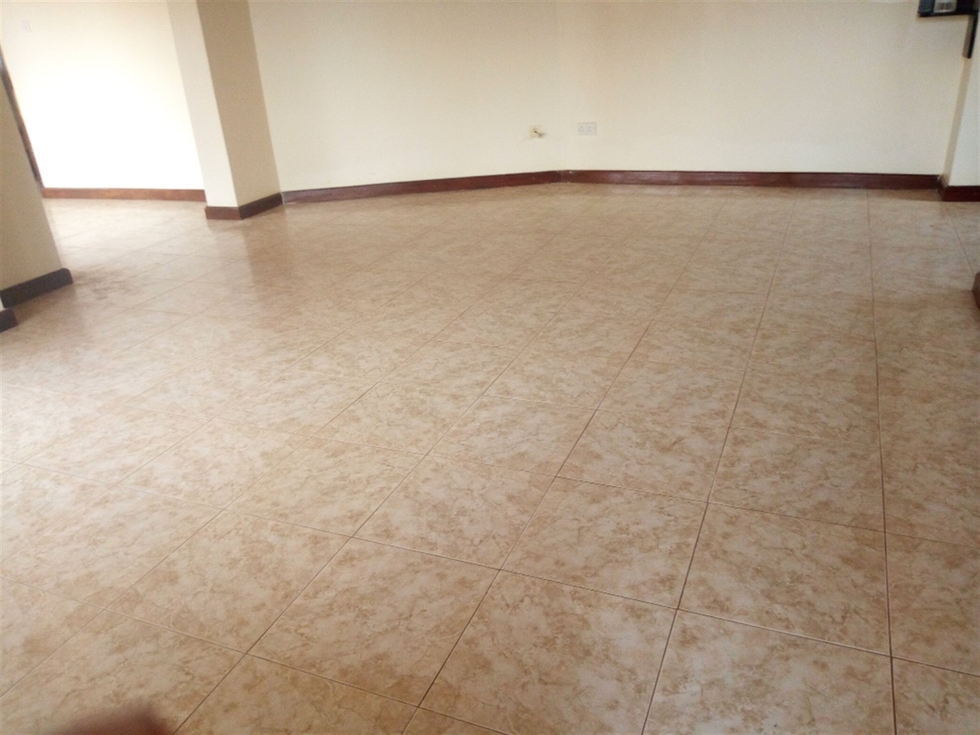 Bungalow for rent in Bukoto Kampala