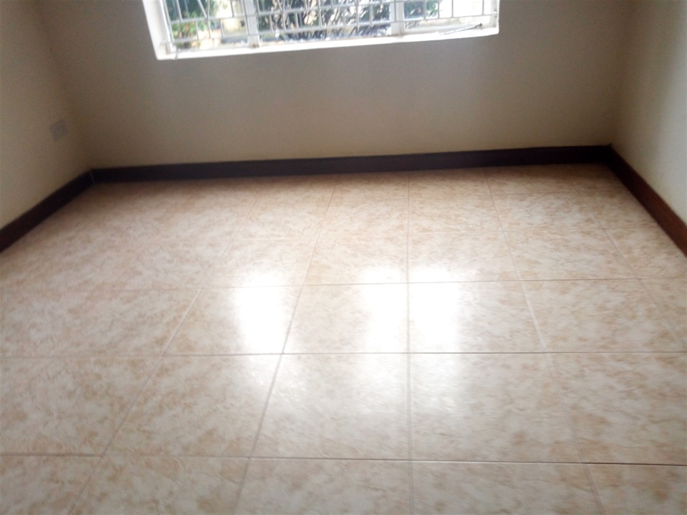 Bungalow for rent in Bukoto Kampala