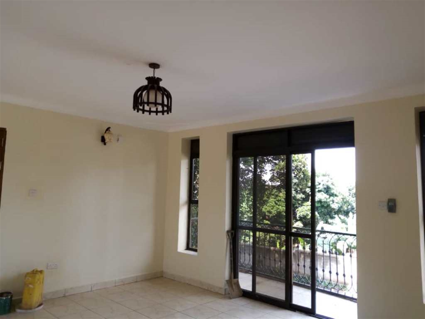 Apartment for rent in Kisaasi Kampala