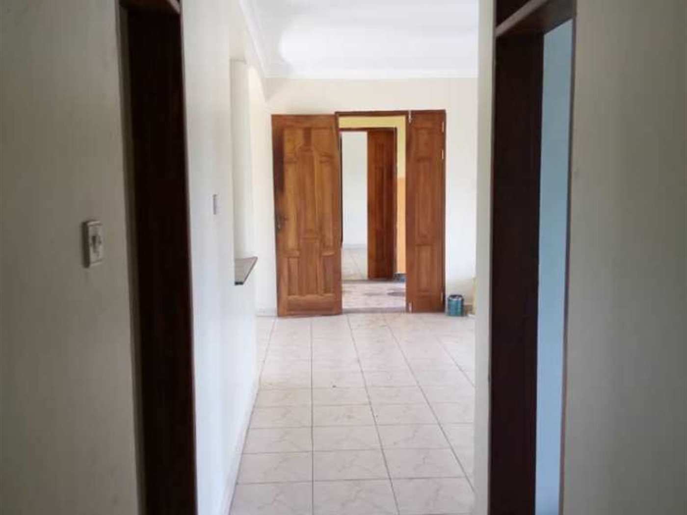 Apartment for rent in Kisaasi Kampala