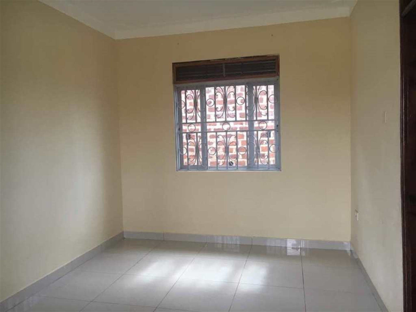 Storeyed house for sale in Munyonyo Kampala