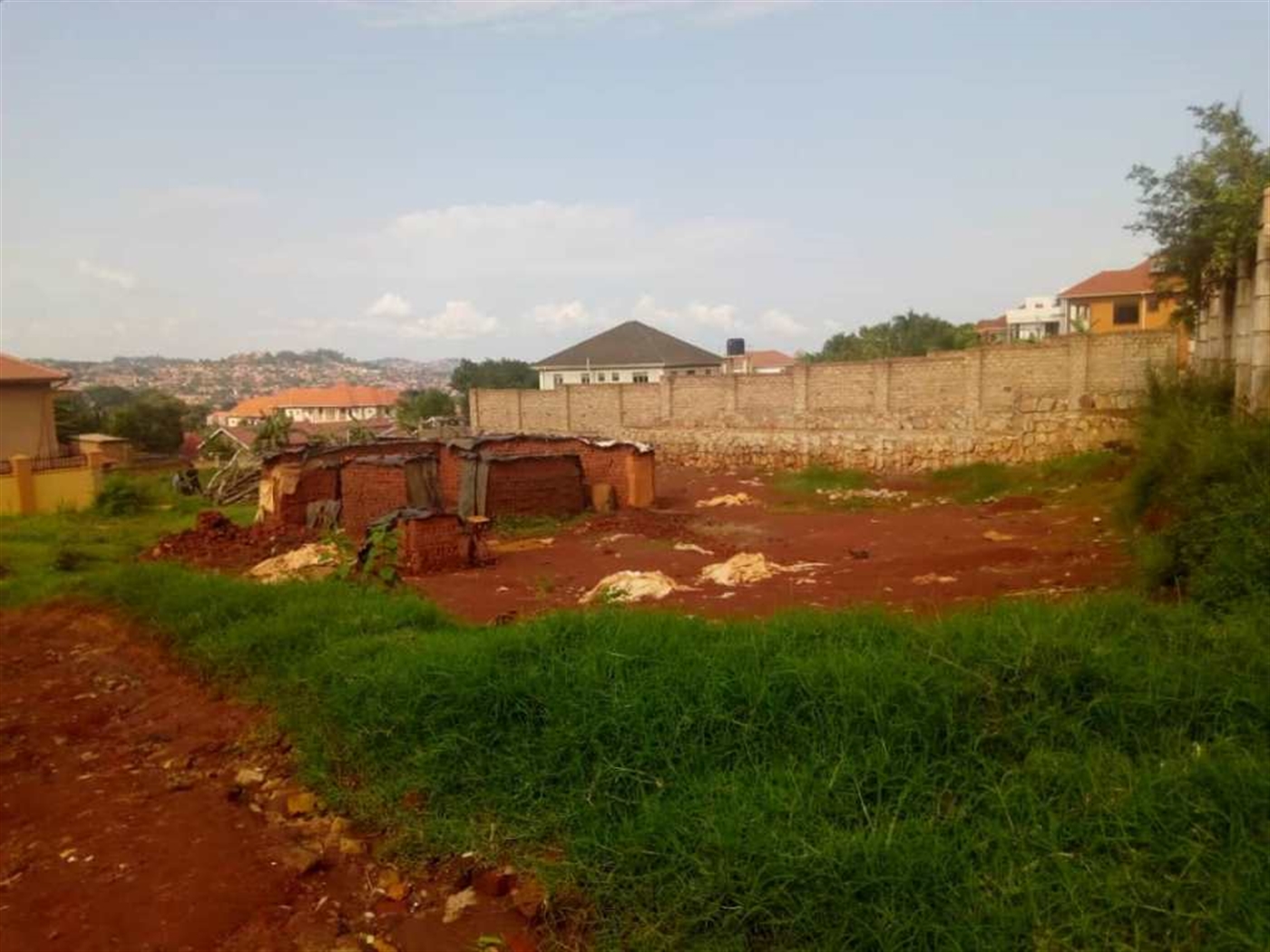 Multipurpose Land for sale in Zana Kampala