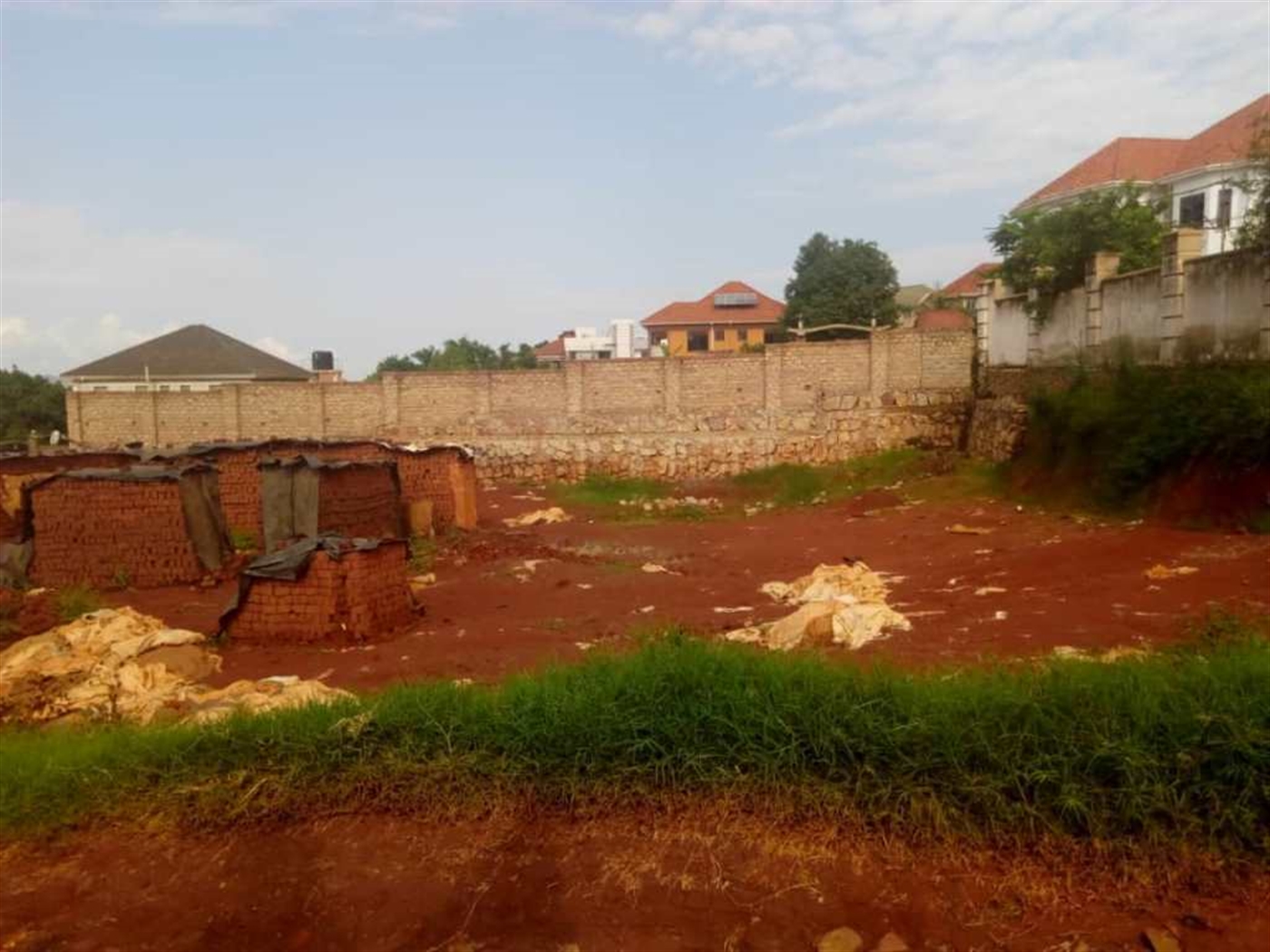 Multipurpose Land for sale in Zana Kampala