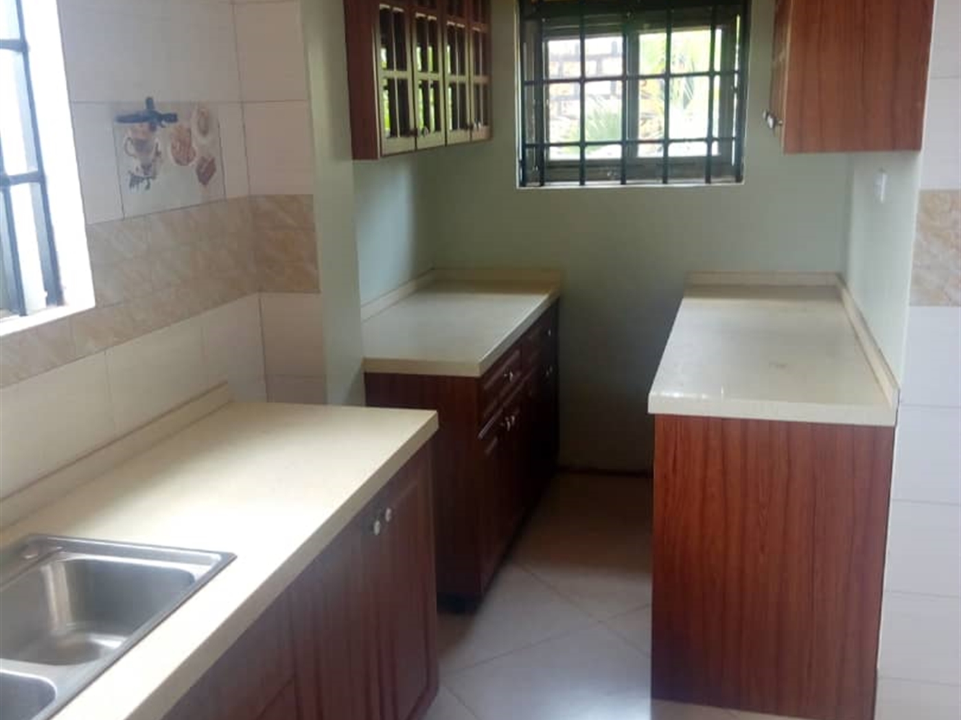 Duplex for rent in Lubowa Wakiso