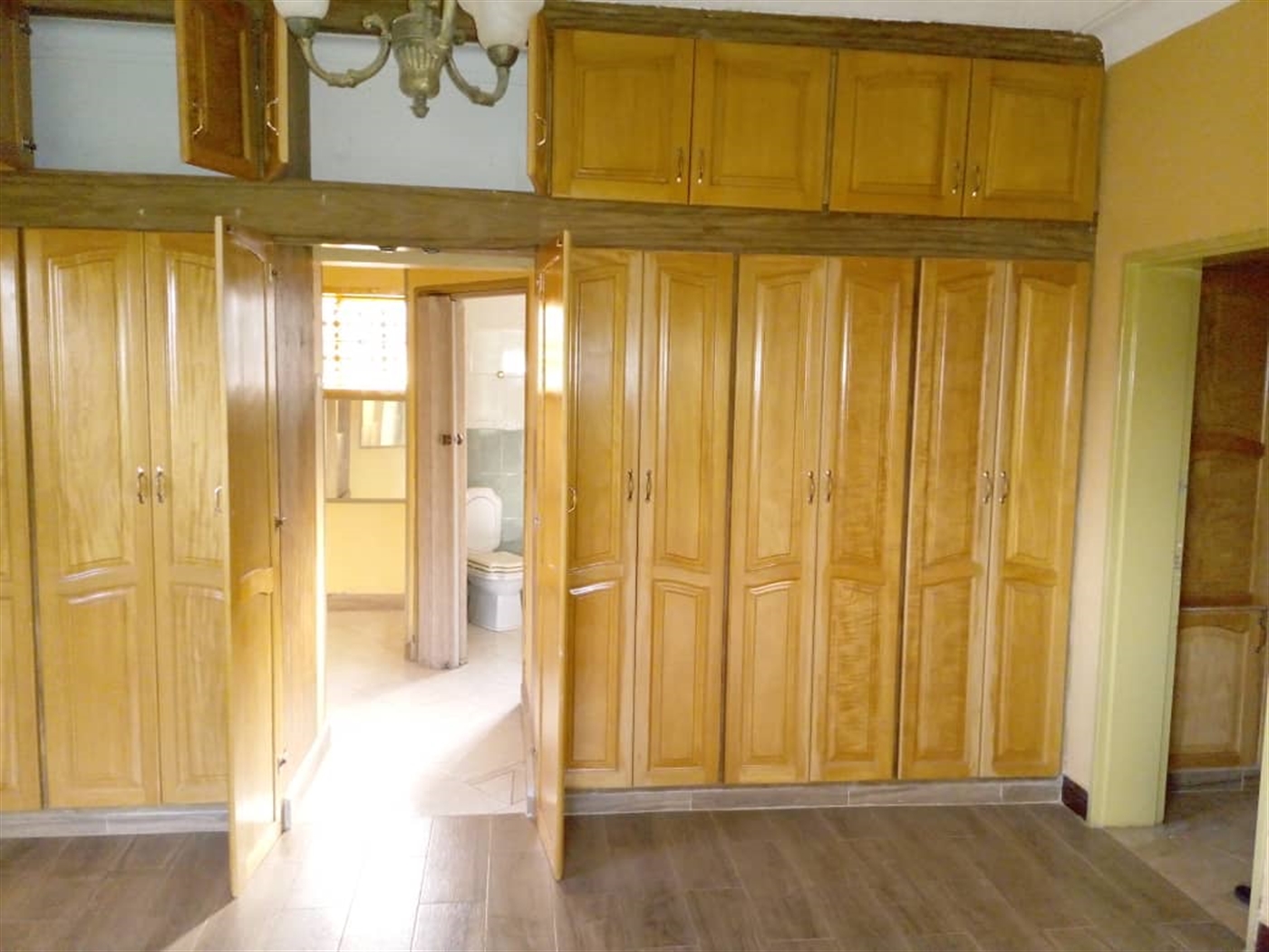 Bungalow for rent in Mnyonyou Kampala