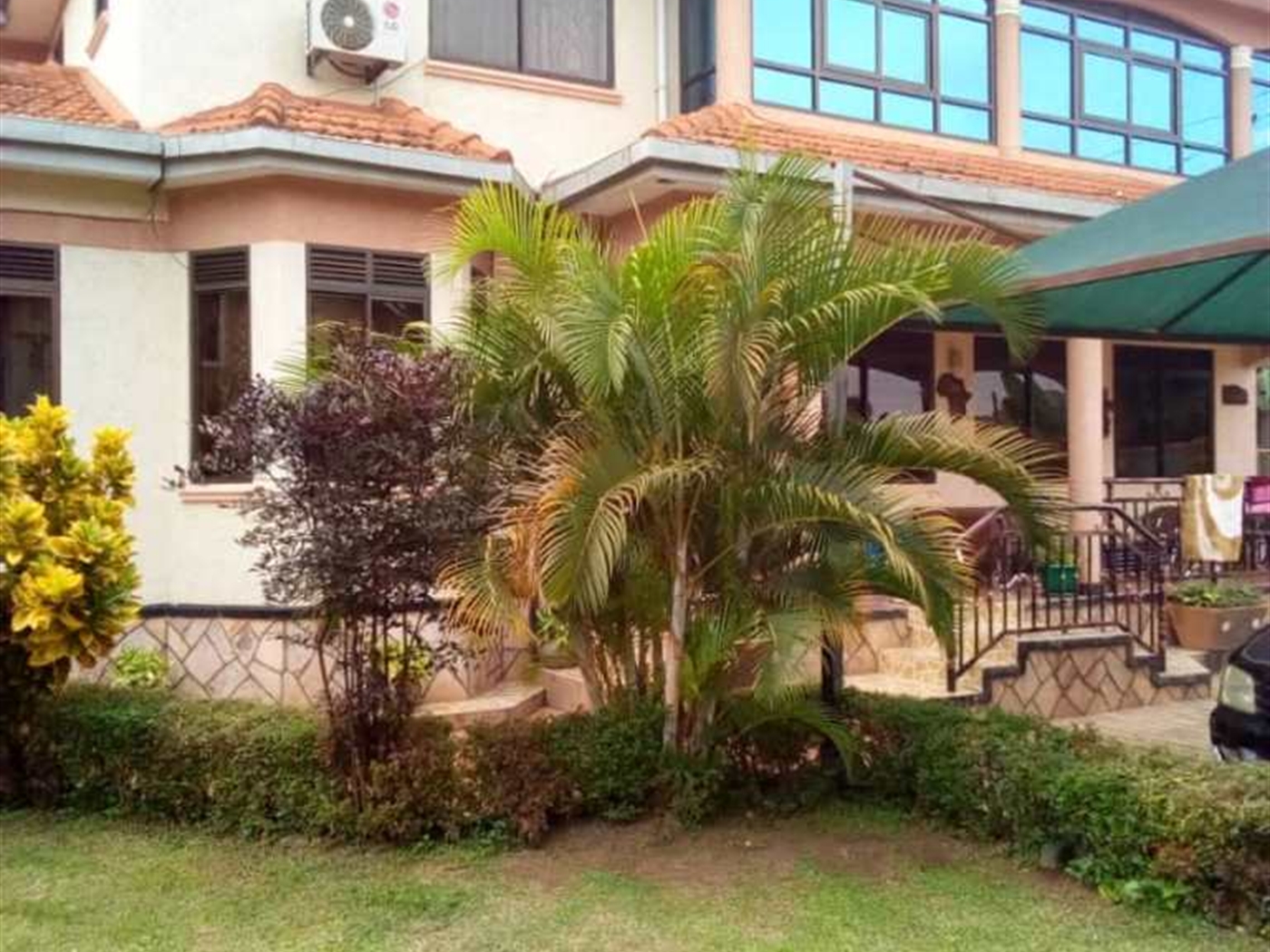 Mansion for sale in Bbunga Kampala