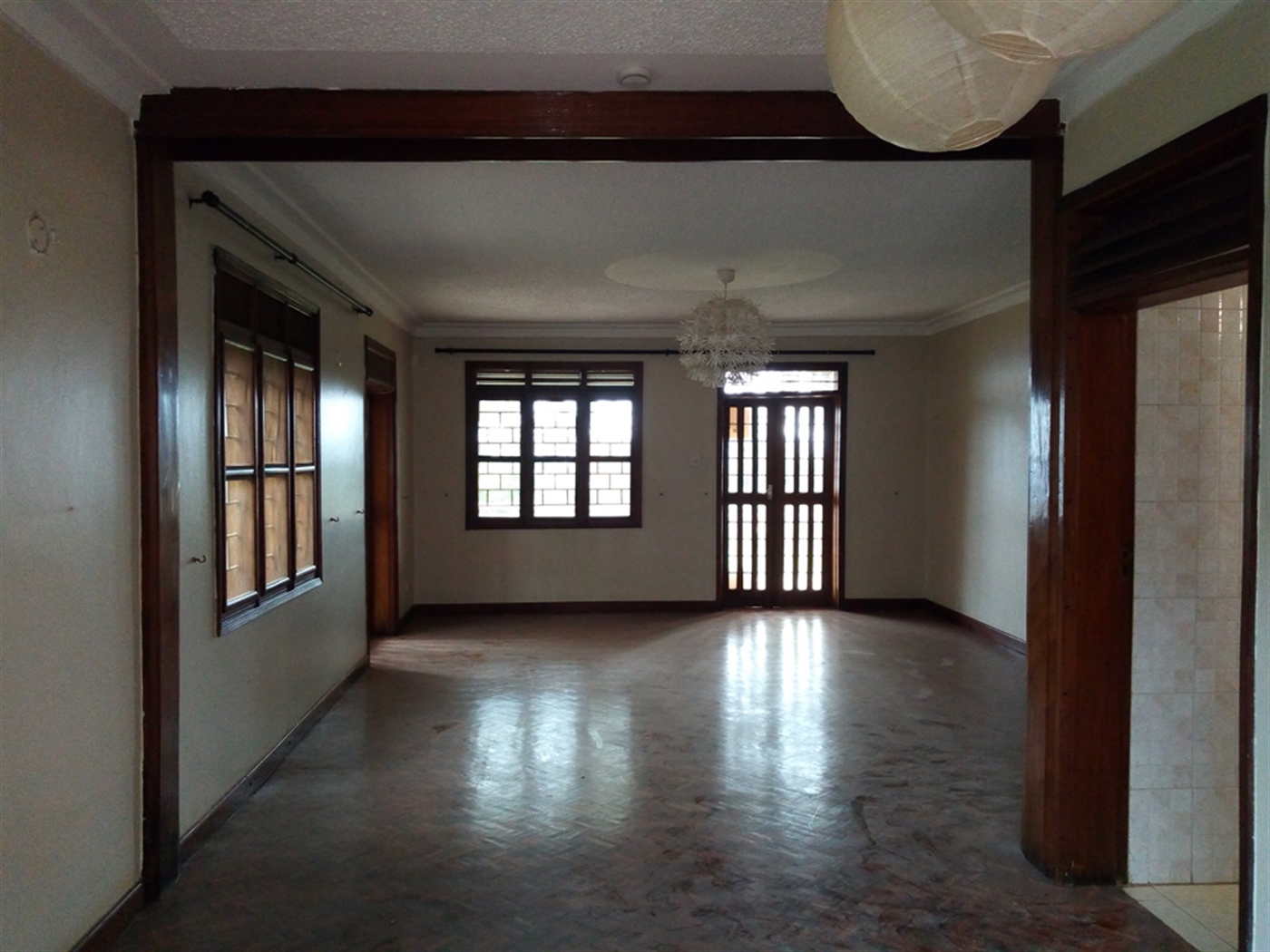 Mansion for rent in Kololo Kampala