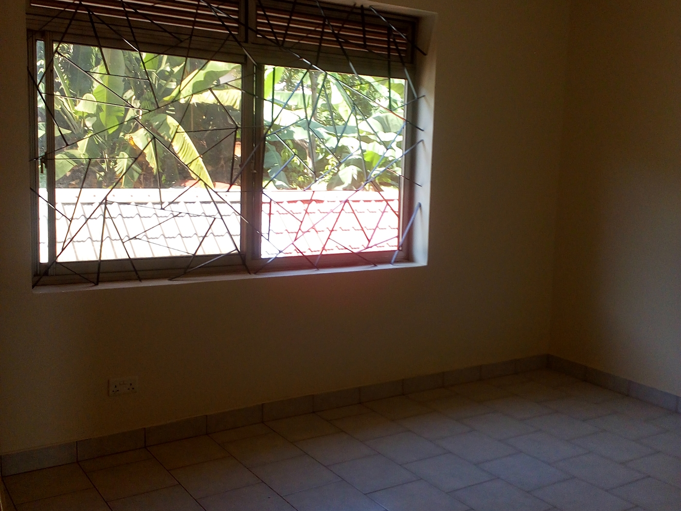 Duplex for rent in Buziga Kampala